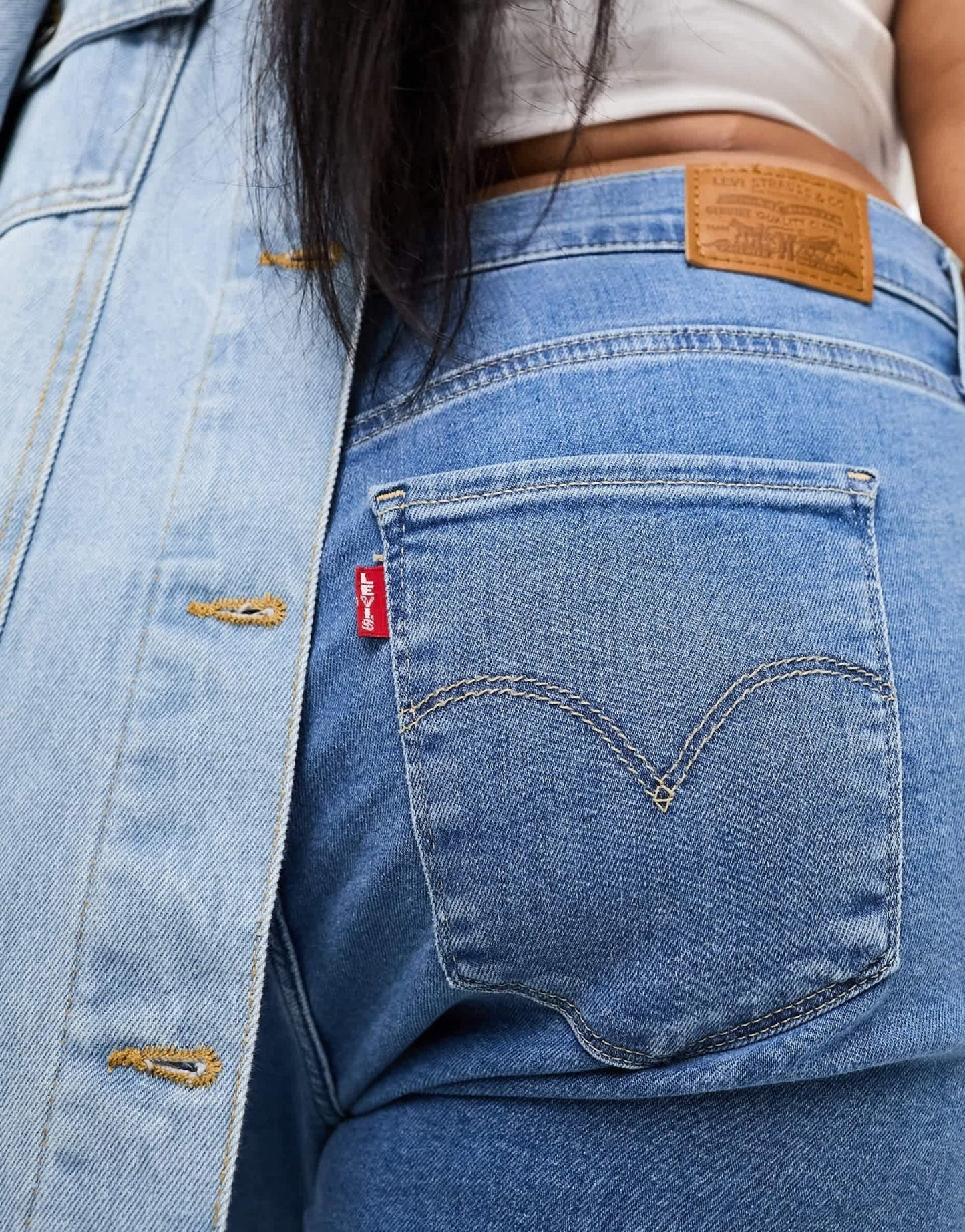 Levi's Plus hirise super skinny jeans in light wash blue - ASOS Sample Sale EU Store