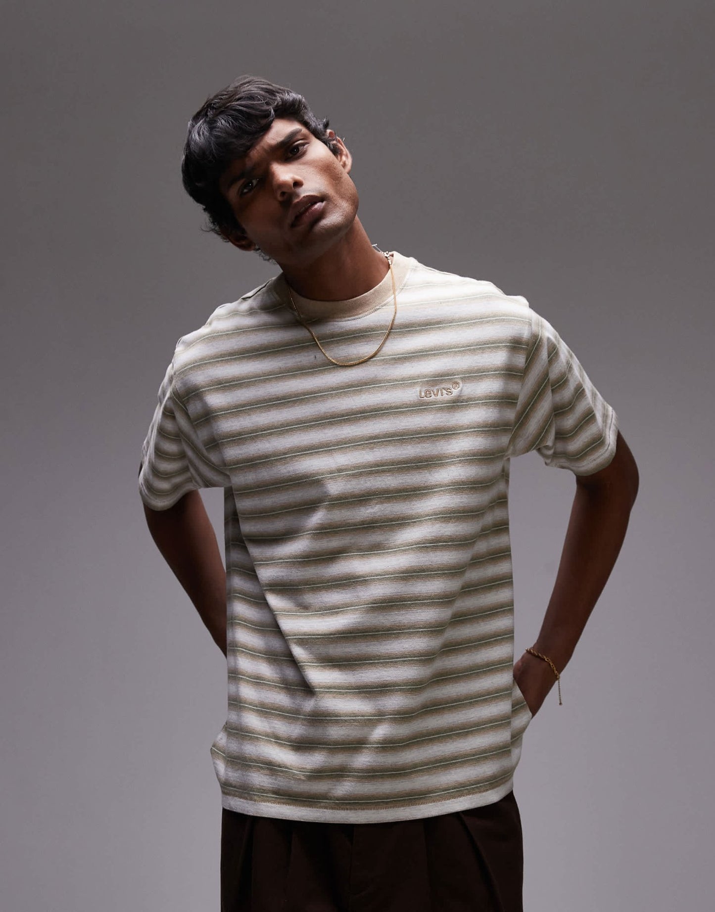 Levi's Red Tab vintage relaxed fit logo stripe t-shirt in mid green marl - ASOS Sample Sale EU Store