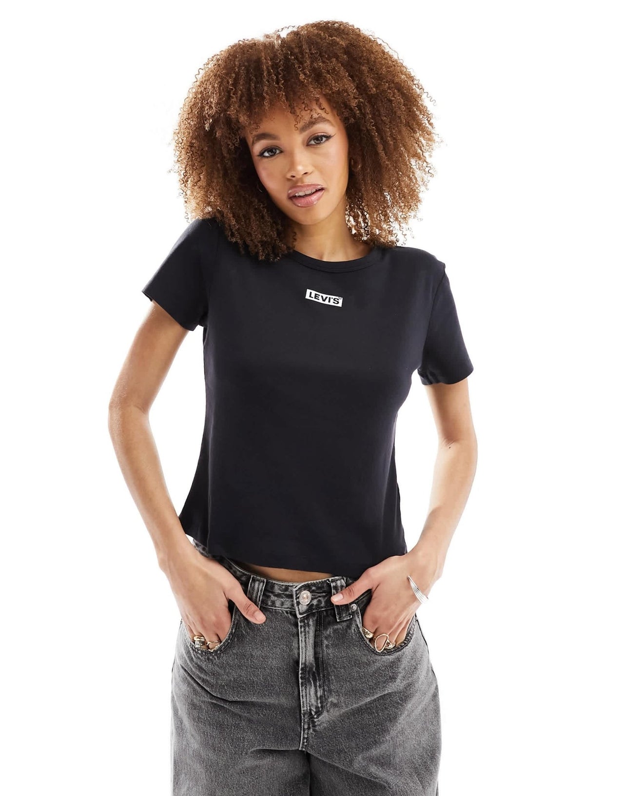Levi's Rickie t-shirt with small logo in black - ASOS Sample Sale EU Store
