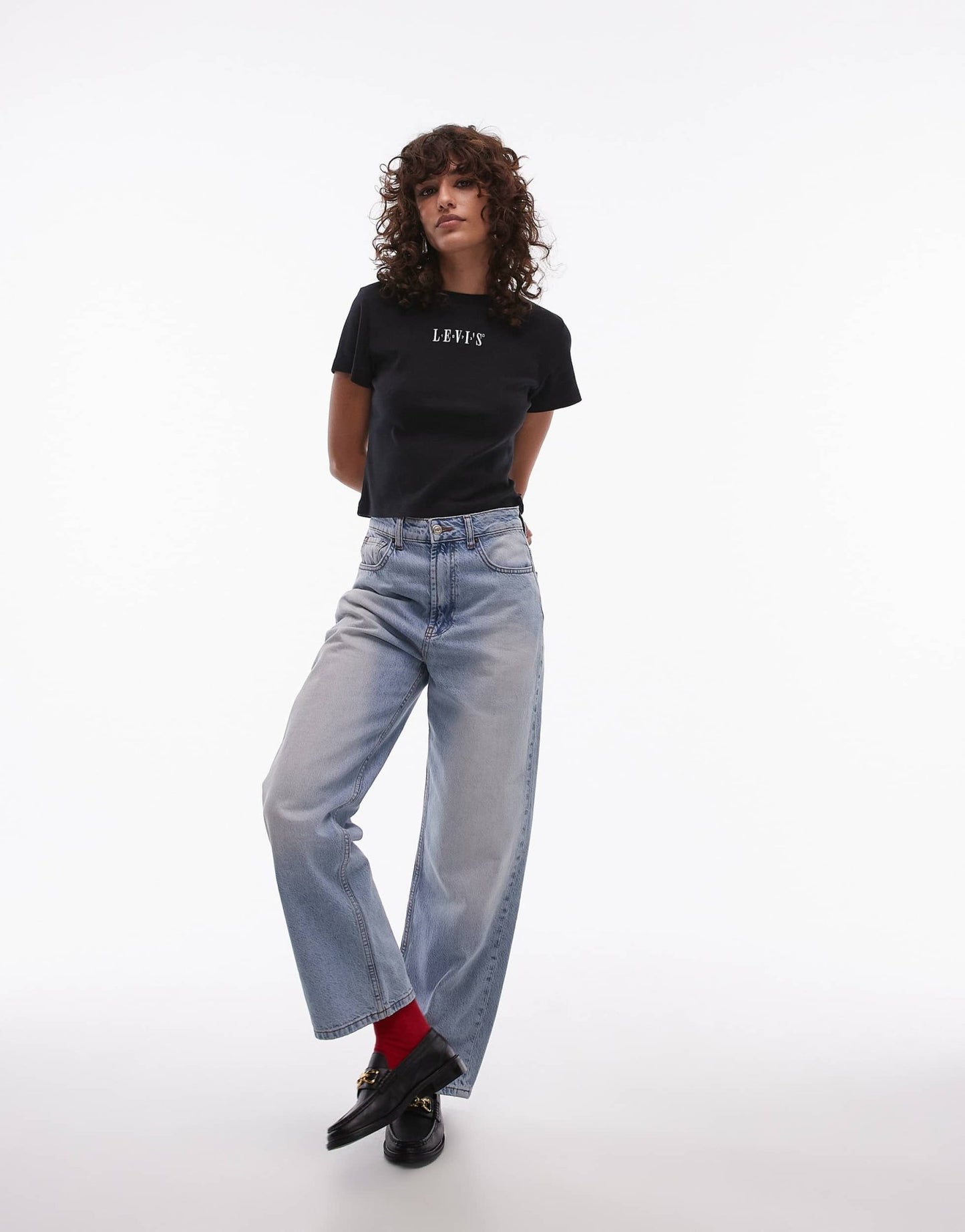 Levi's sporty central logo t-shirt in black - ASOS Sample Sale EU Store