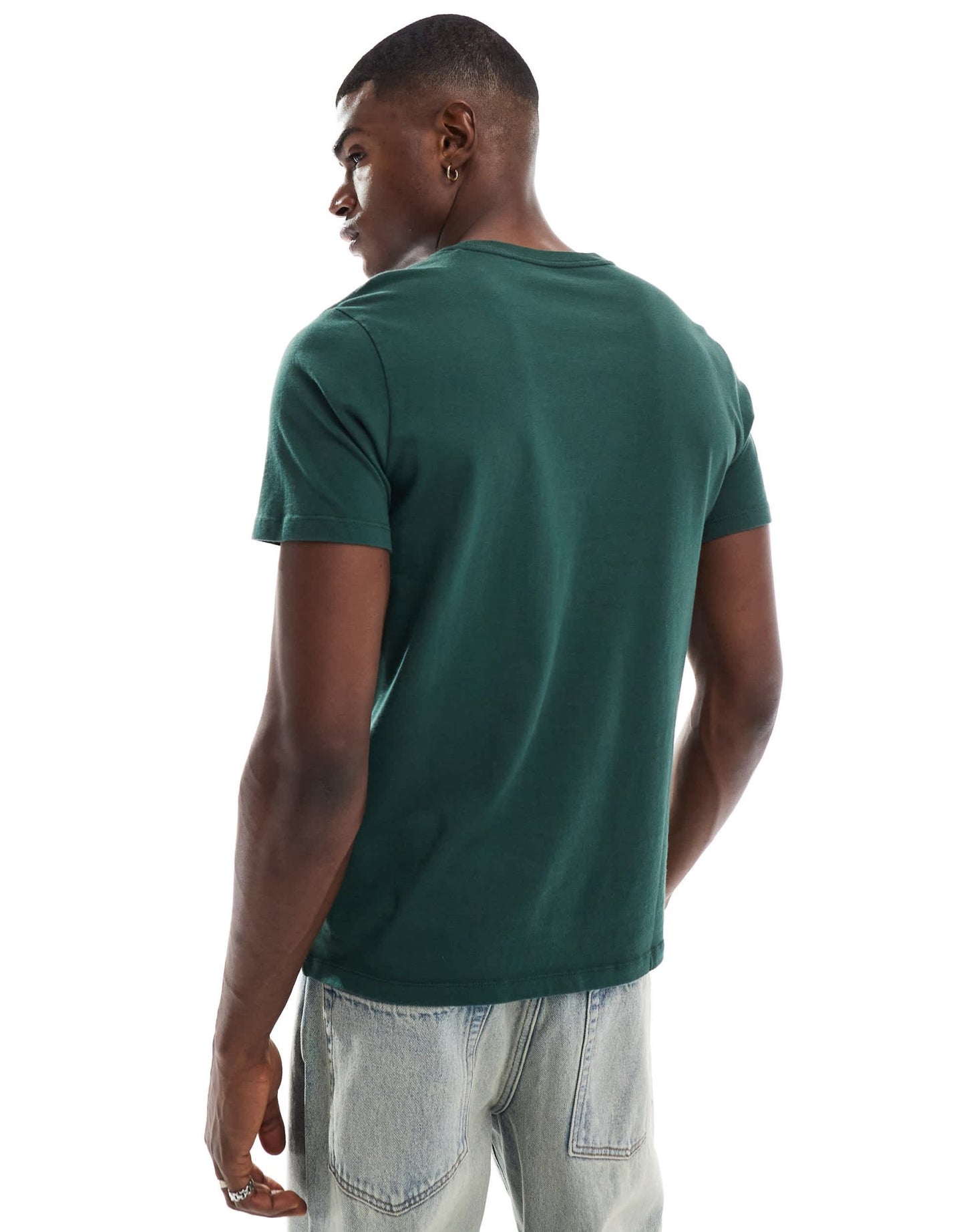 Levi's varsity tonal applique logo relaxed fit t-shirt in green - ASOS Sample Sale EU Store