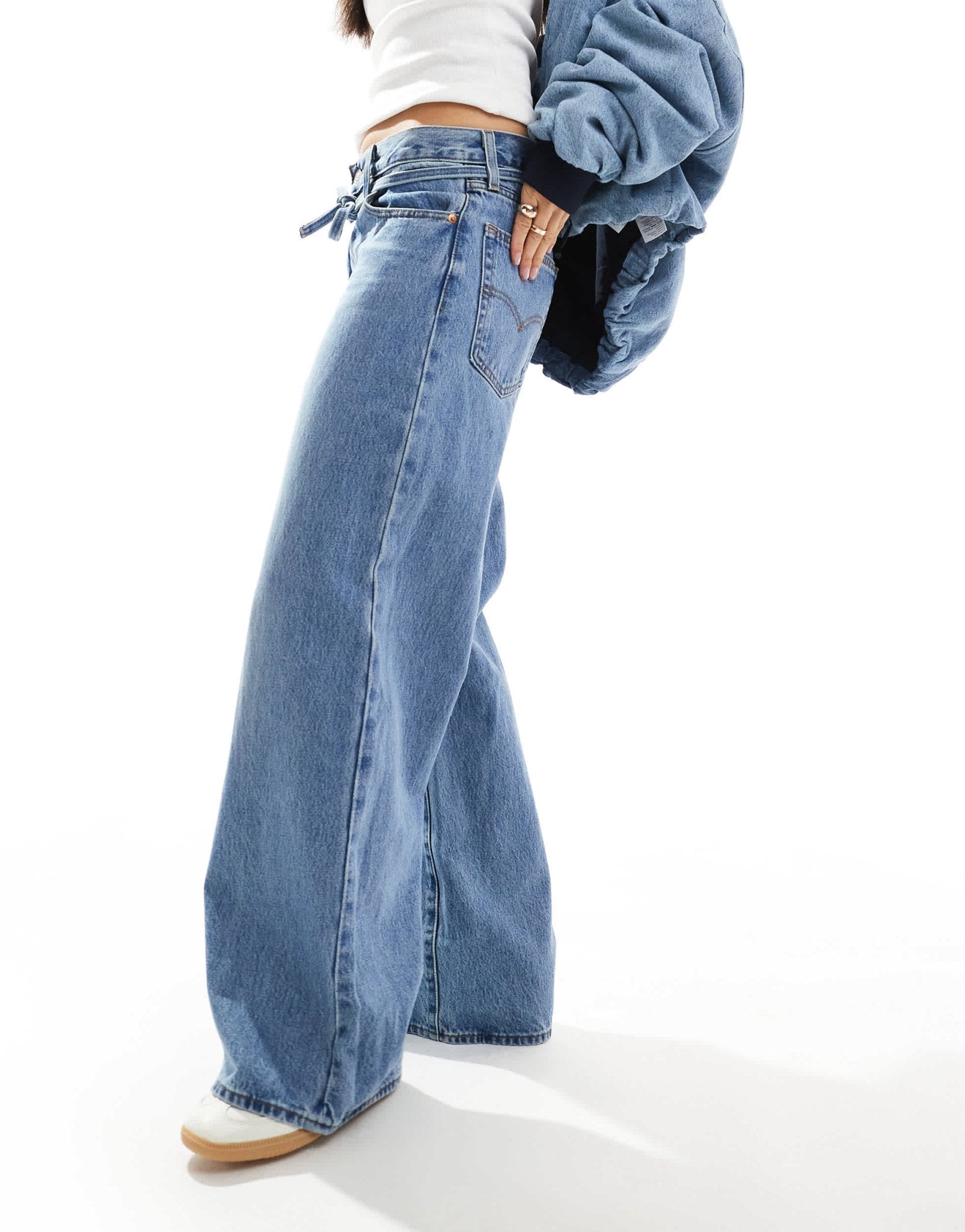 Levi's XL straight loose jeans in light blue - ASOS Sample Sale EU Store