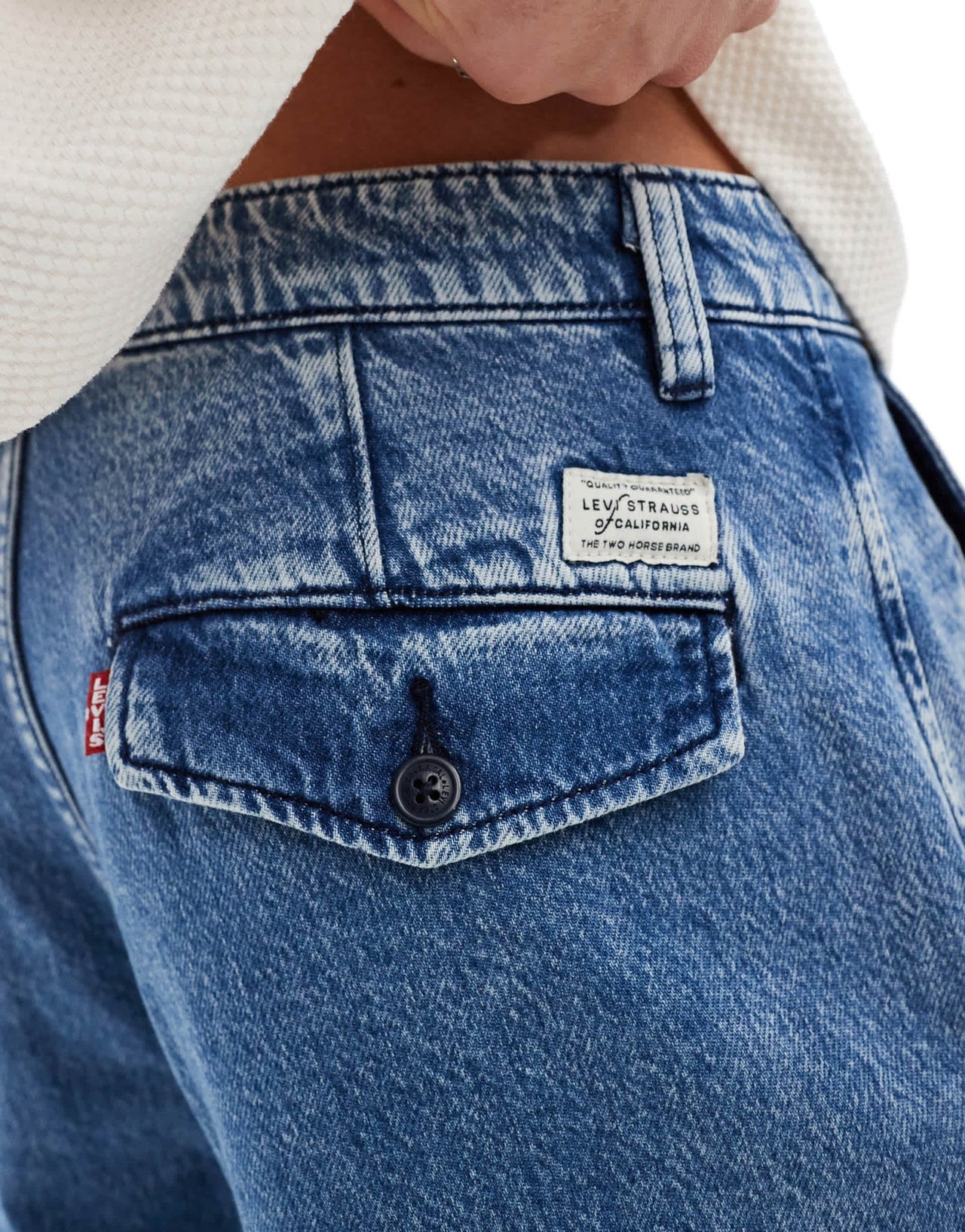 Levi's XX authentic straight denim pleated chinos in mid blue - ASOS Sample Sale EU Store