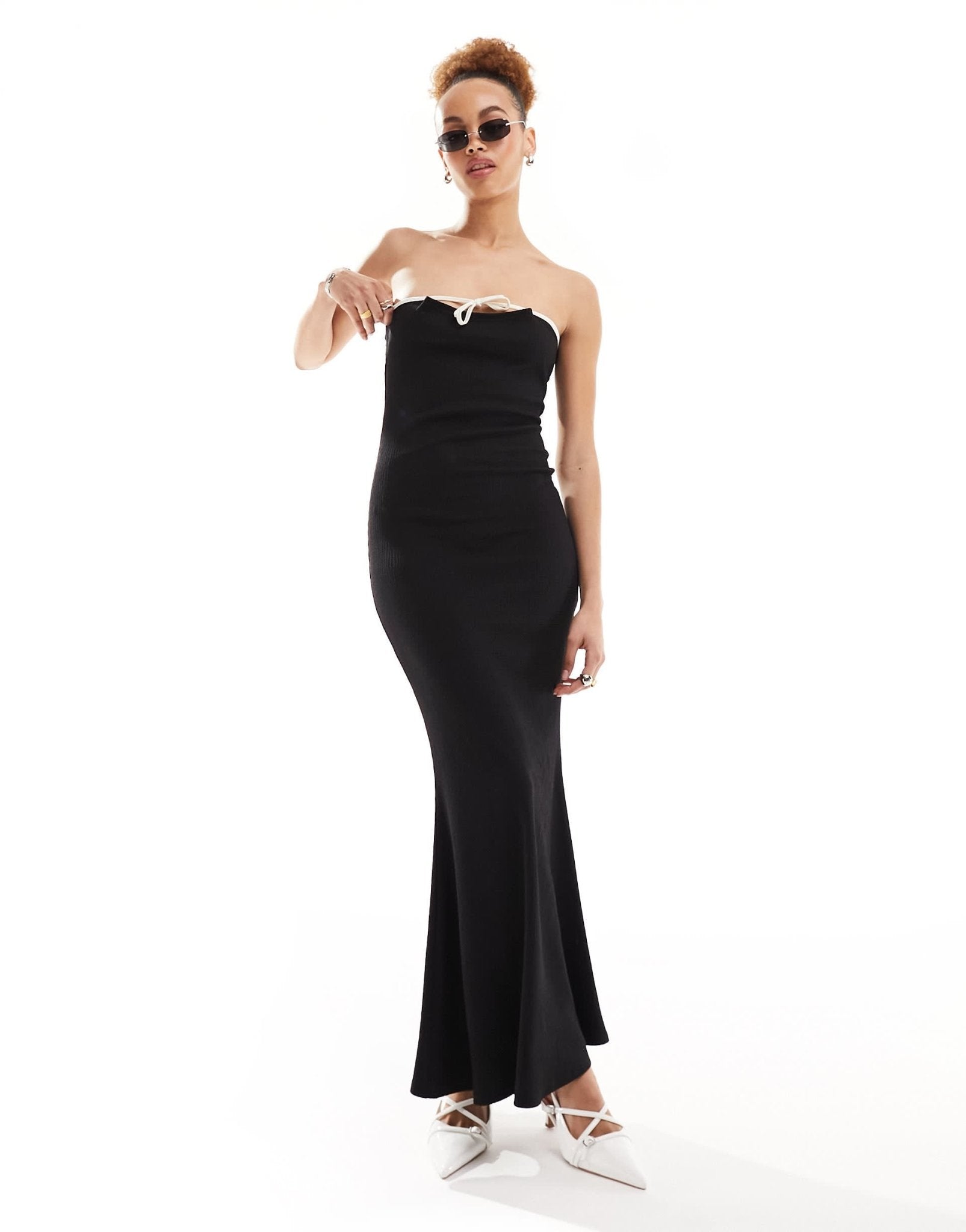 Lioness bandeau contrast trim bow detail maxi dress in black - ASOS Sample Sale EU Store
