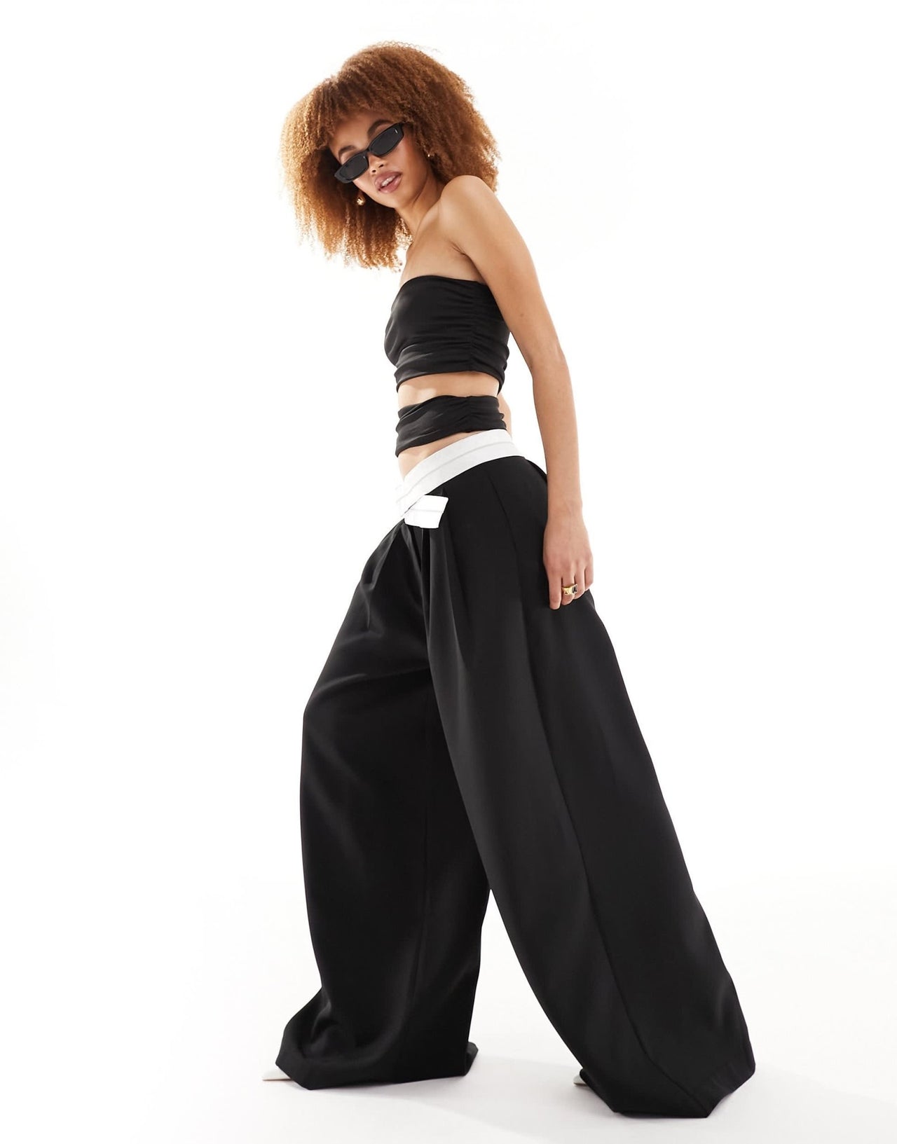 Lioness bandeau cut out top in black - ASOS Sample Sale EU Store