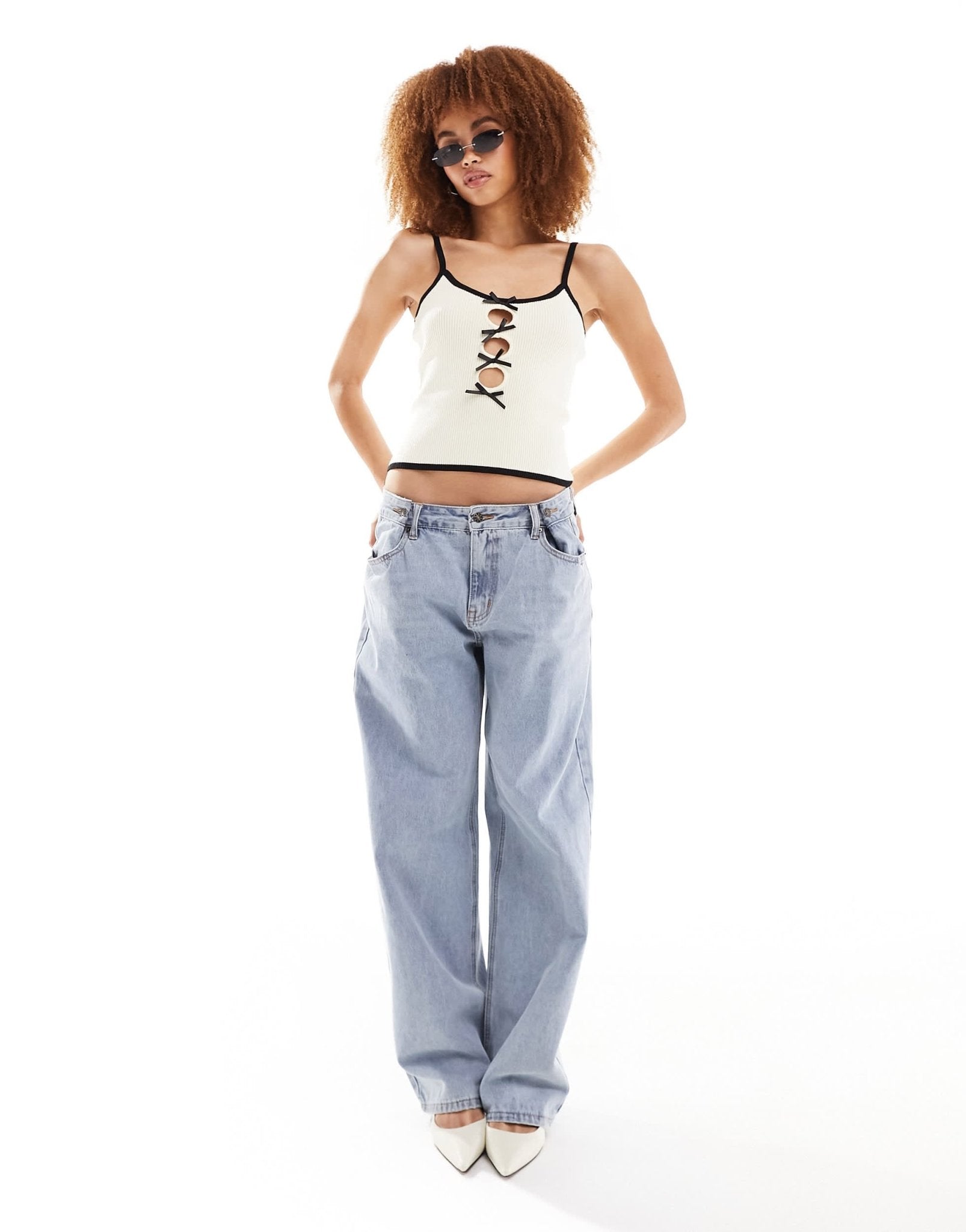 Lioness low rise baggy jeans in light blue wash - ASOS Sample Sale EU Store
