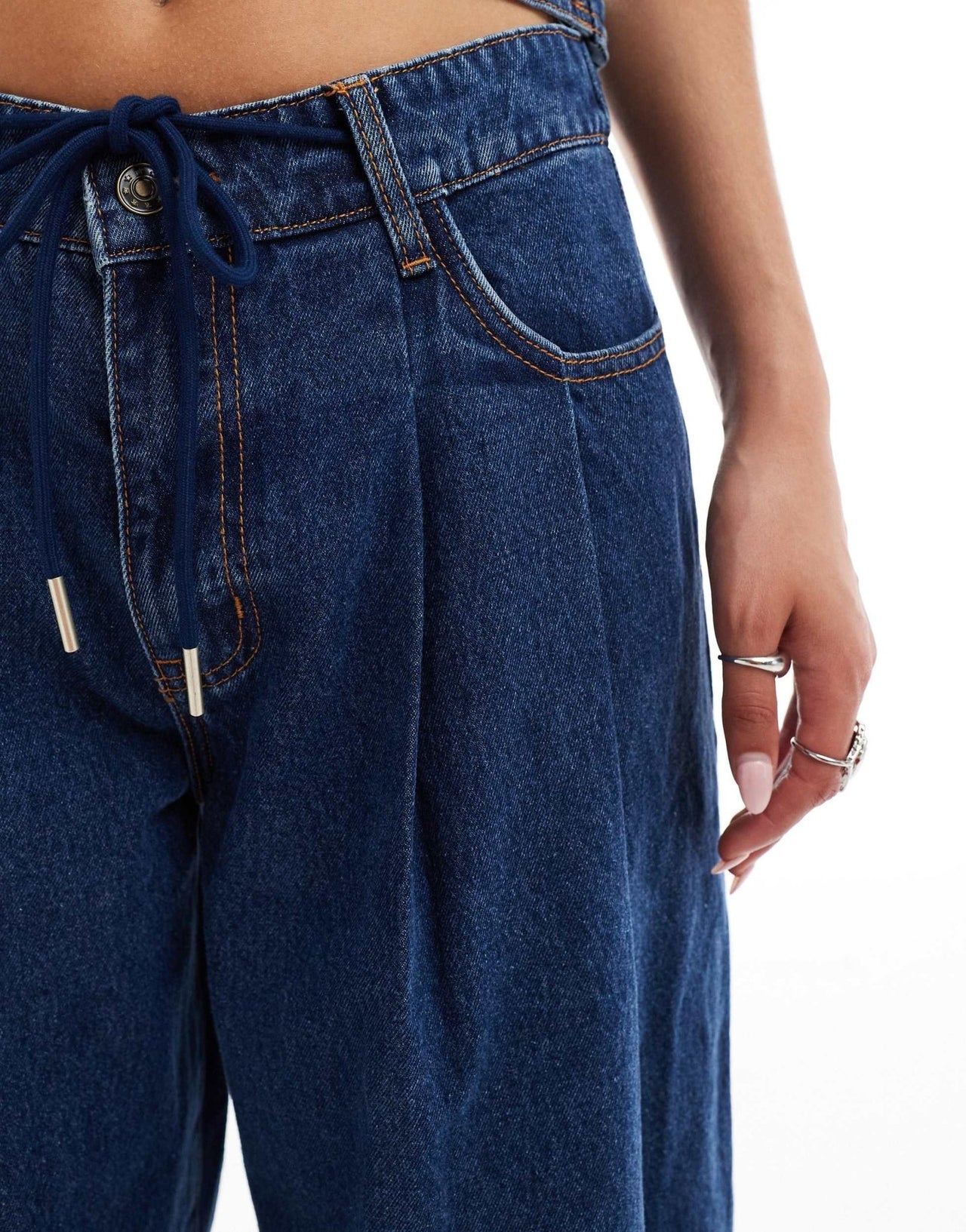 Lioness low rise tie detail baggy pleat front jeans co - ord in dark blue wash - ASOS Sample Sale EU Store
