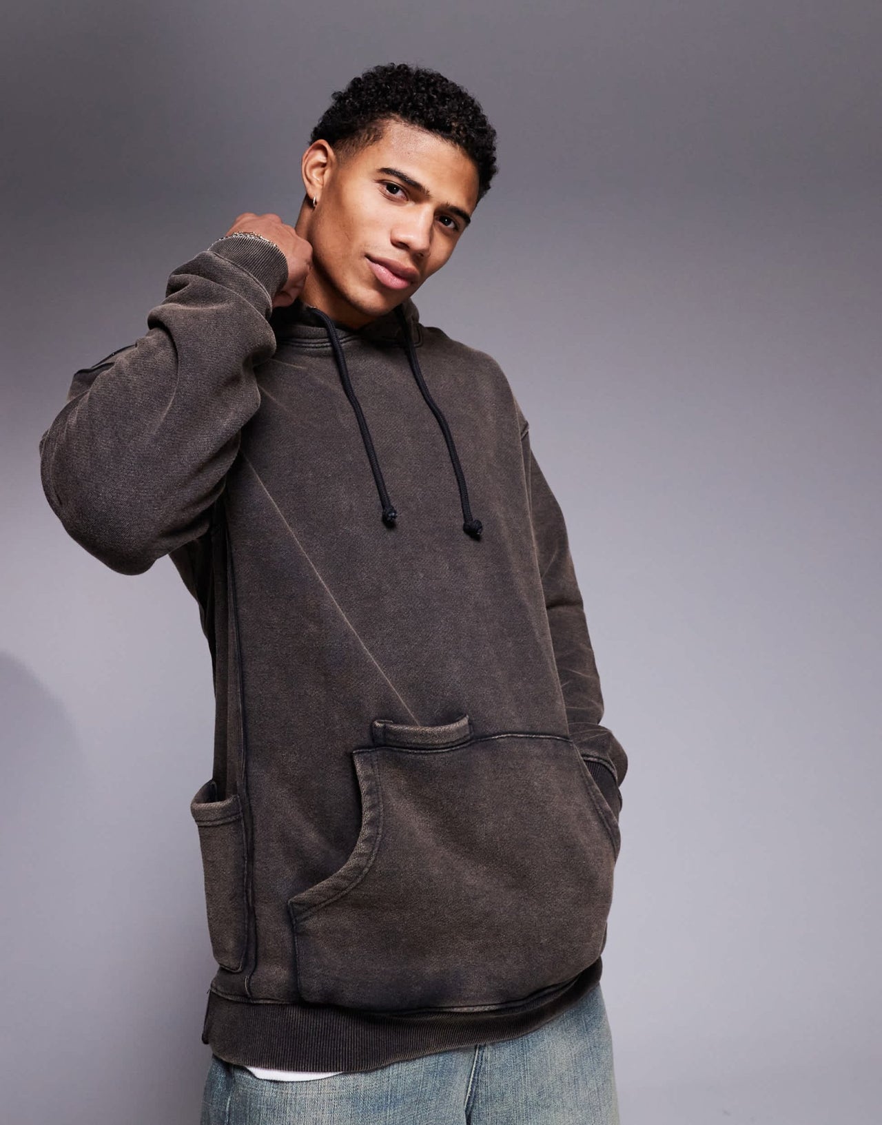 Liquor N Poker pocket detail hoodie in burgundy - ASOS Sample Sale EU Store