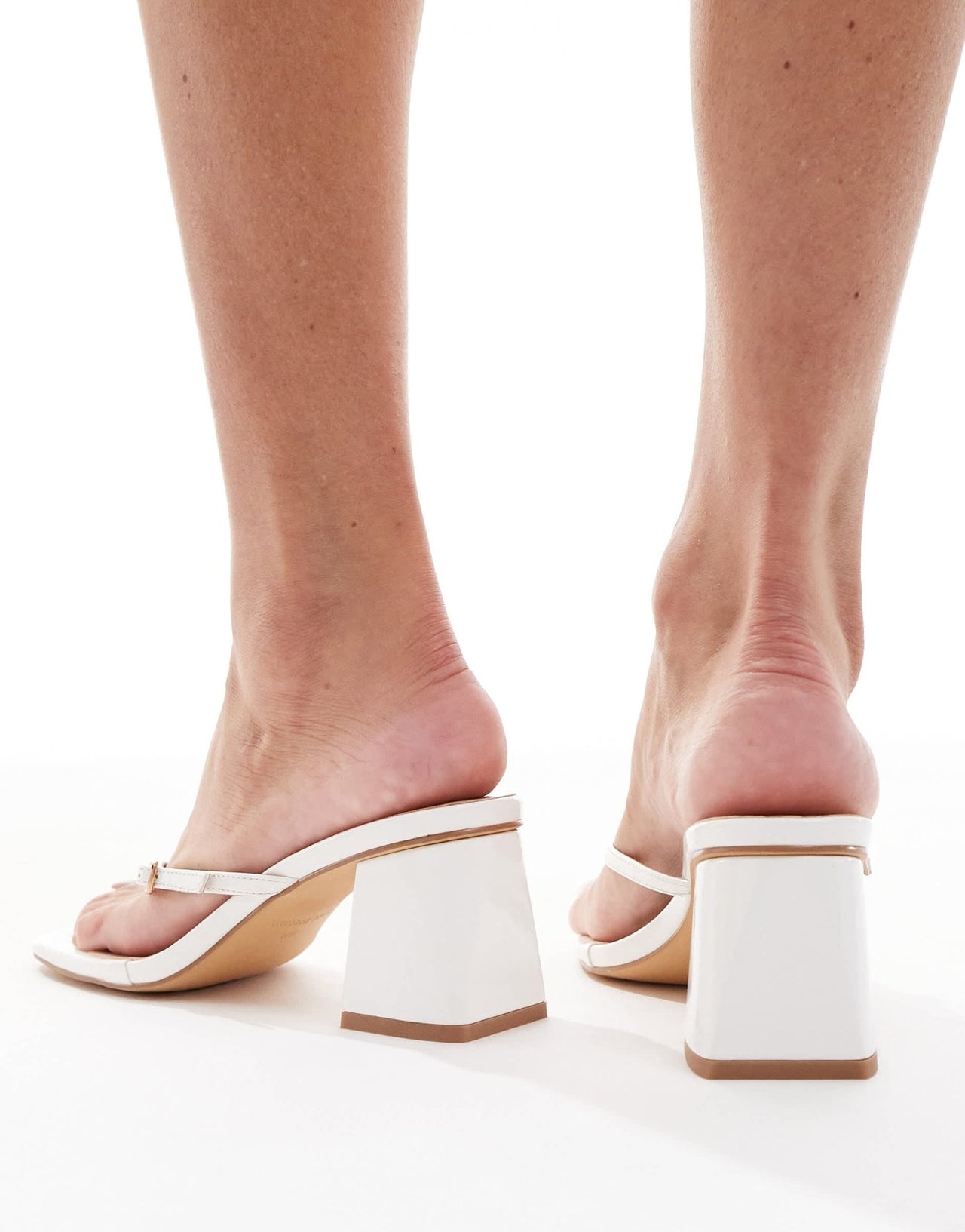 London Rebel buckle detail thong heeled sandals in white - ASOS Sample Sale EU Store