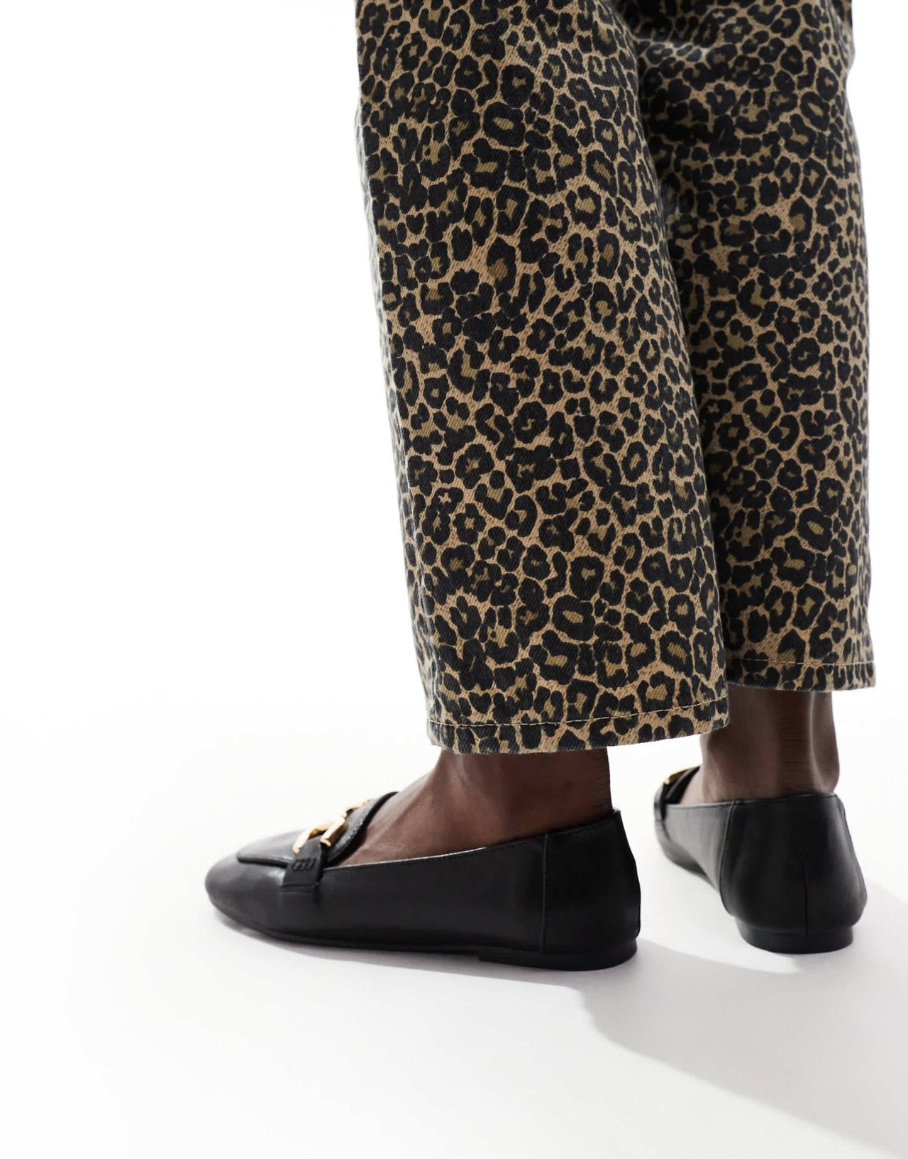 London Rebel Nori snaffle trim flat shoes in black - ASOS Sample Sale EU Store