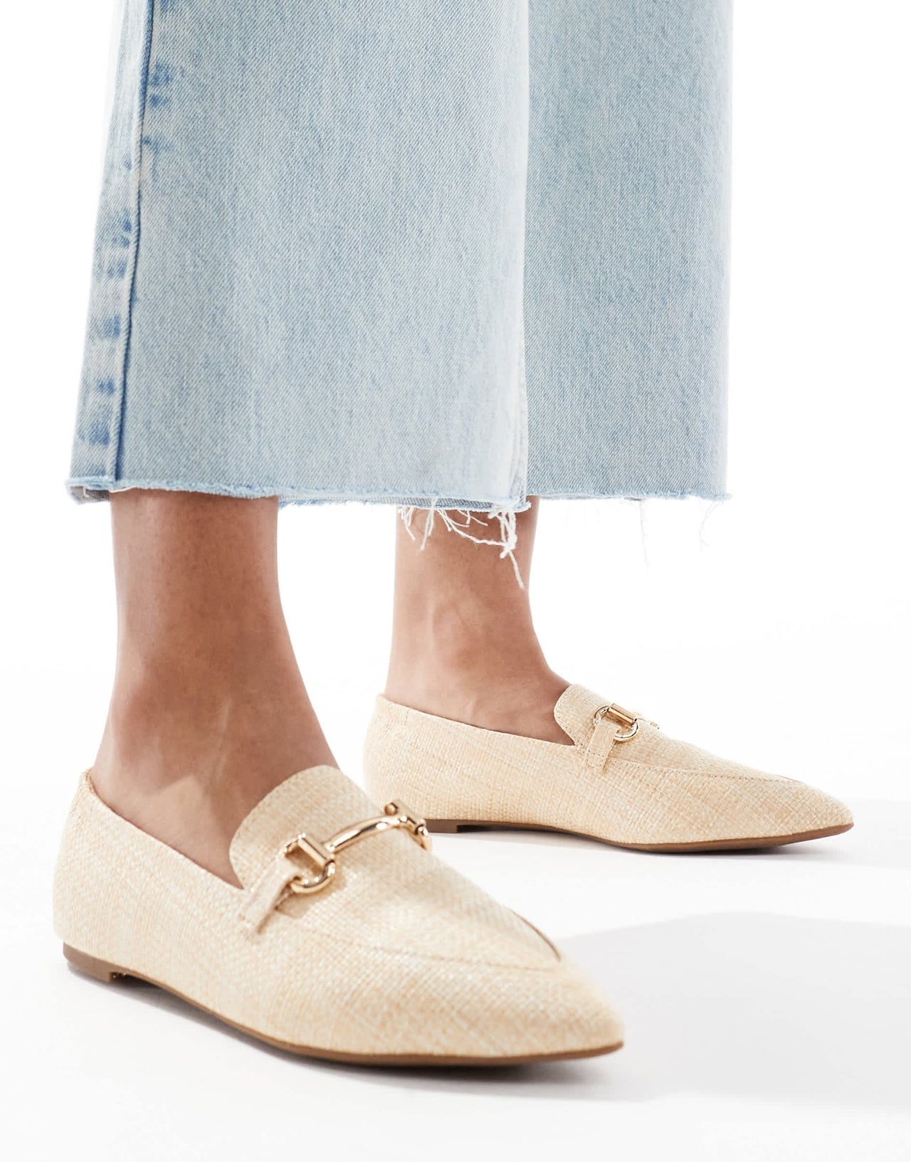 London Rebel Wide Fit buckle detail pointed toe loafer in raffia natural - ASOS Sample Sale EU Store