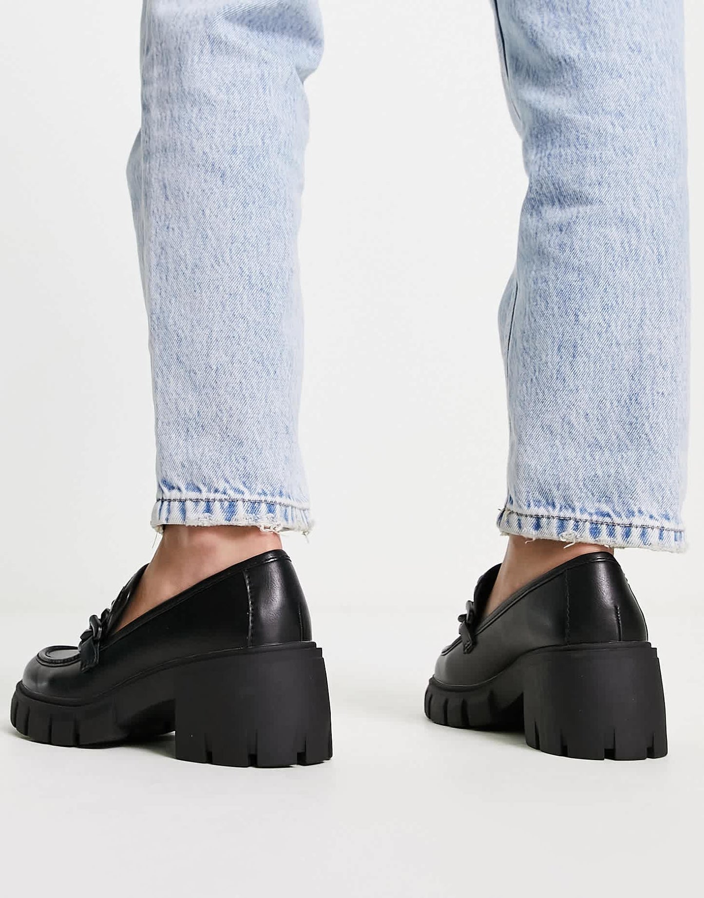 Madden Girl Hoxton heeled loafers in black - ASOS Sample Sale EU Store