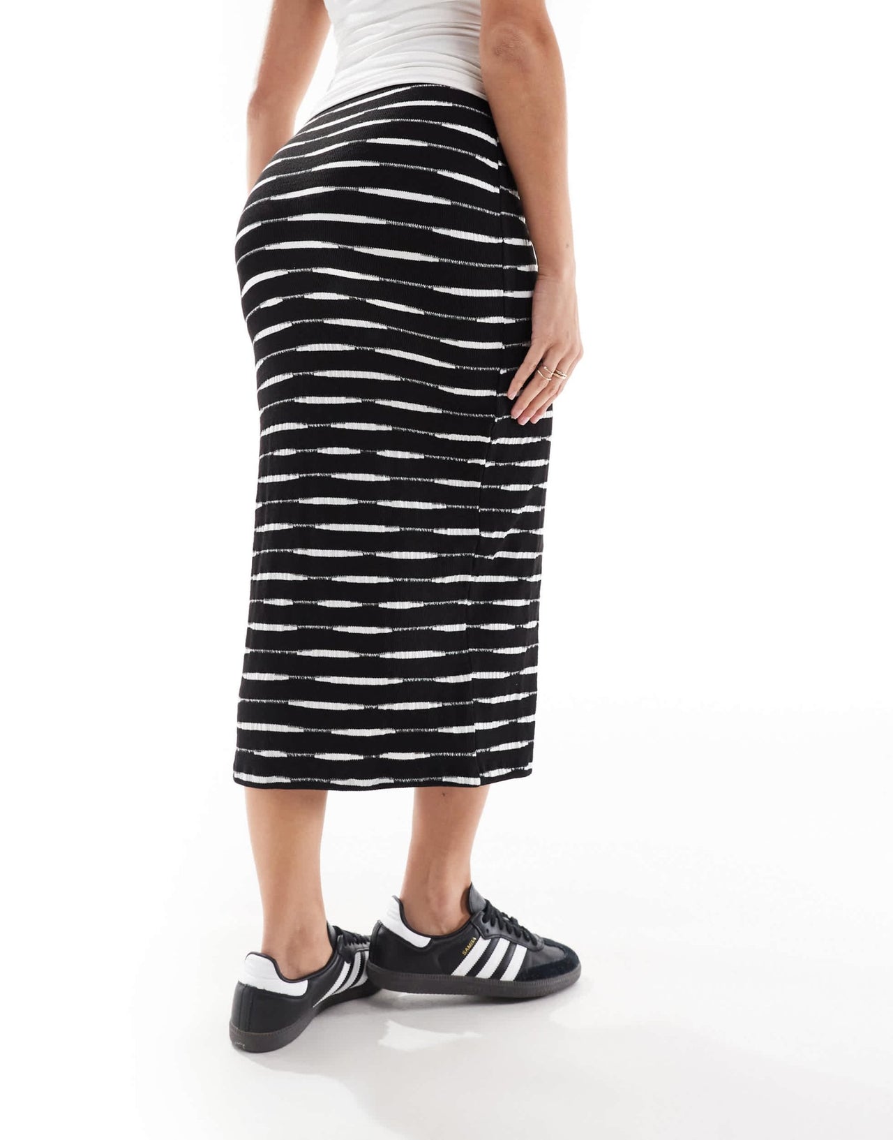 Mamalicious Maternity jersey midi skirt in black with space dye - ASOS Sample Sale EU Store