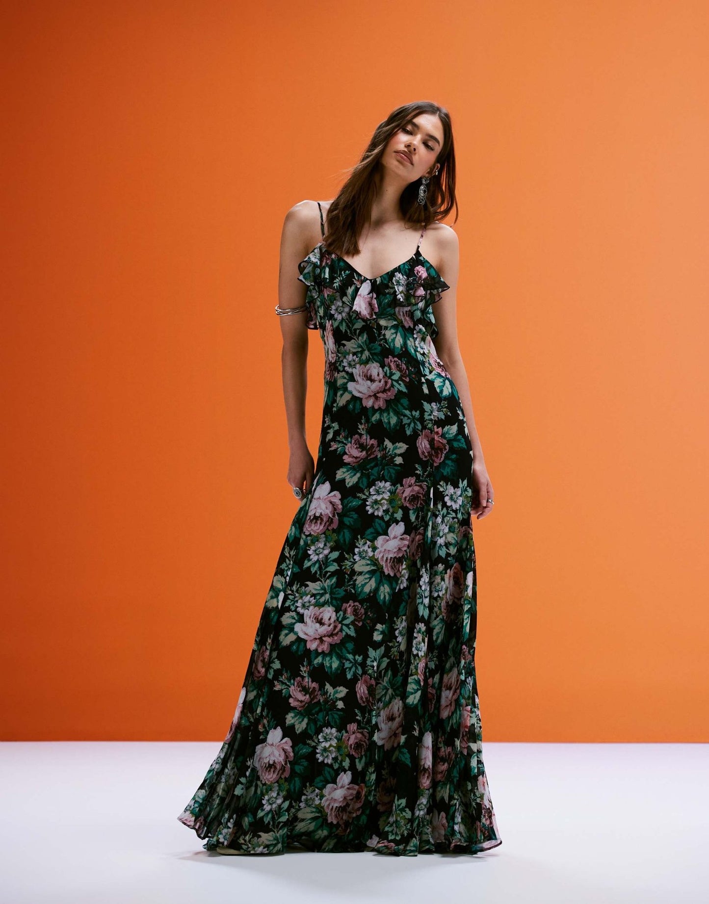 Mango chiffon ruffle maxi dress in deep floral print - ASOS Sample Sale EU Store