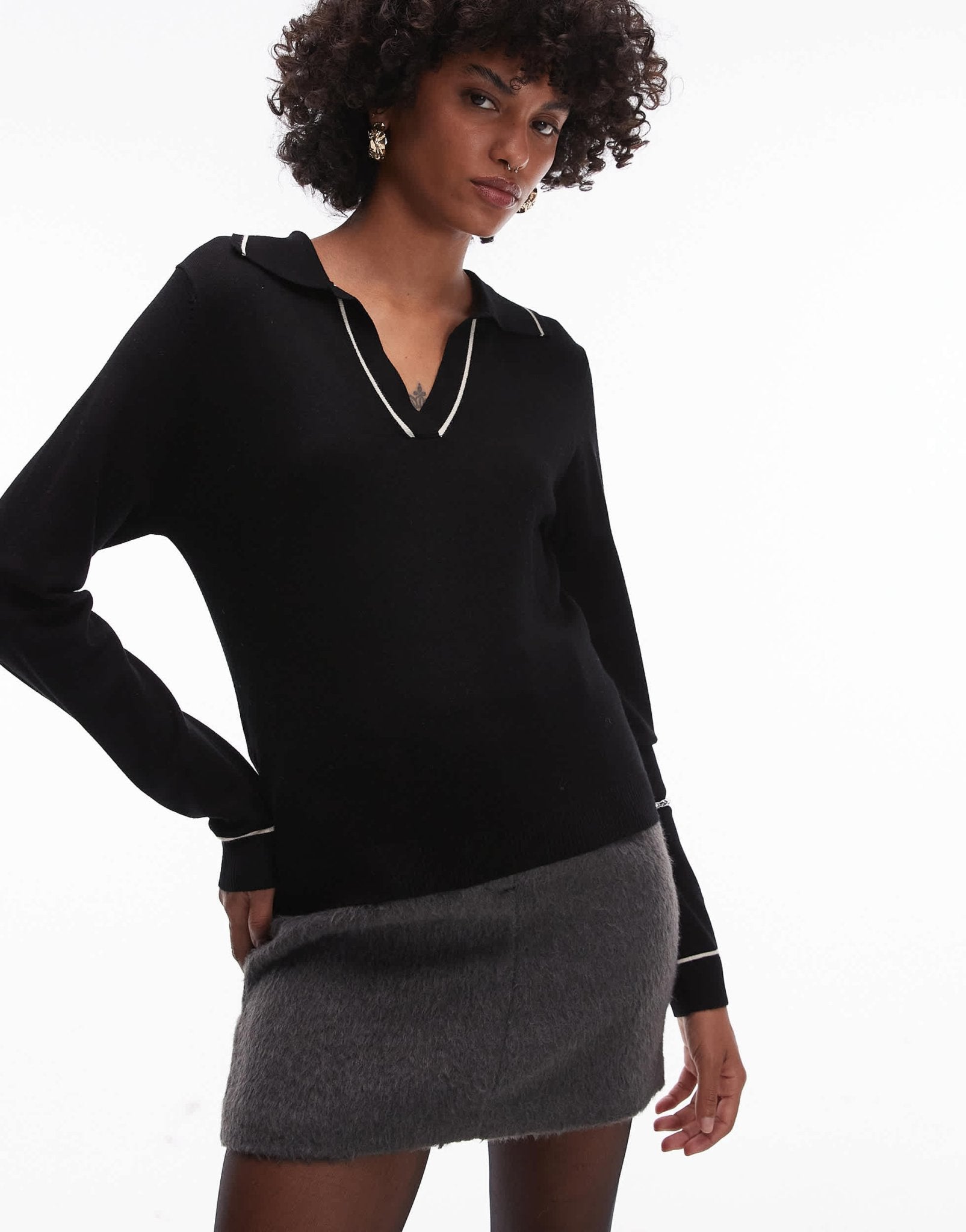 Mango deep v - neck polo top with contrast detail in black - ASOS Sample Sale EU Store