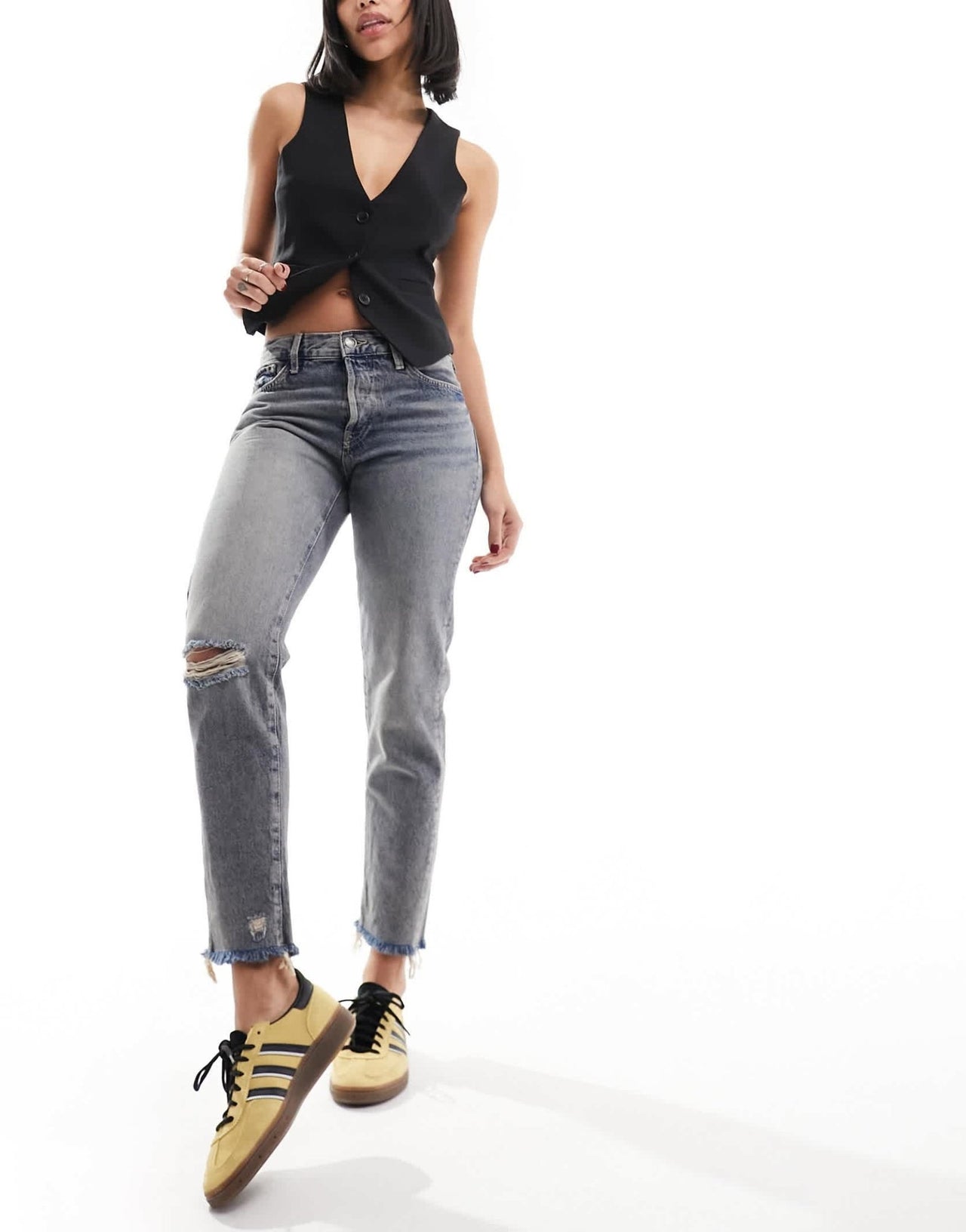 Mango mom ripped knee jeans in washed blue - ASOS Sample Sale EU Store
