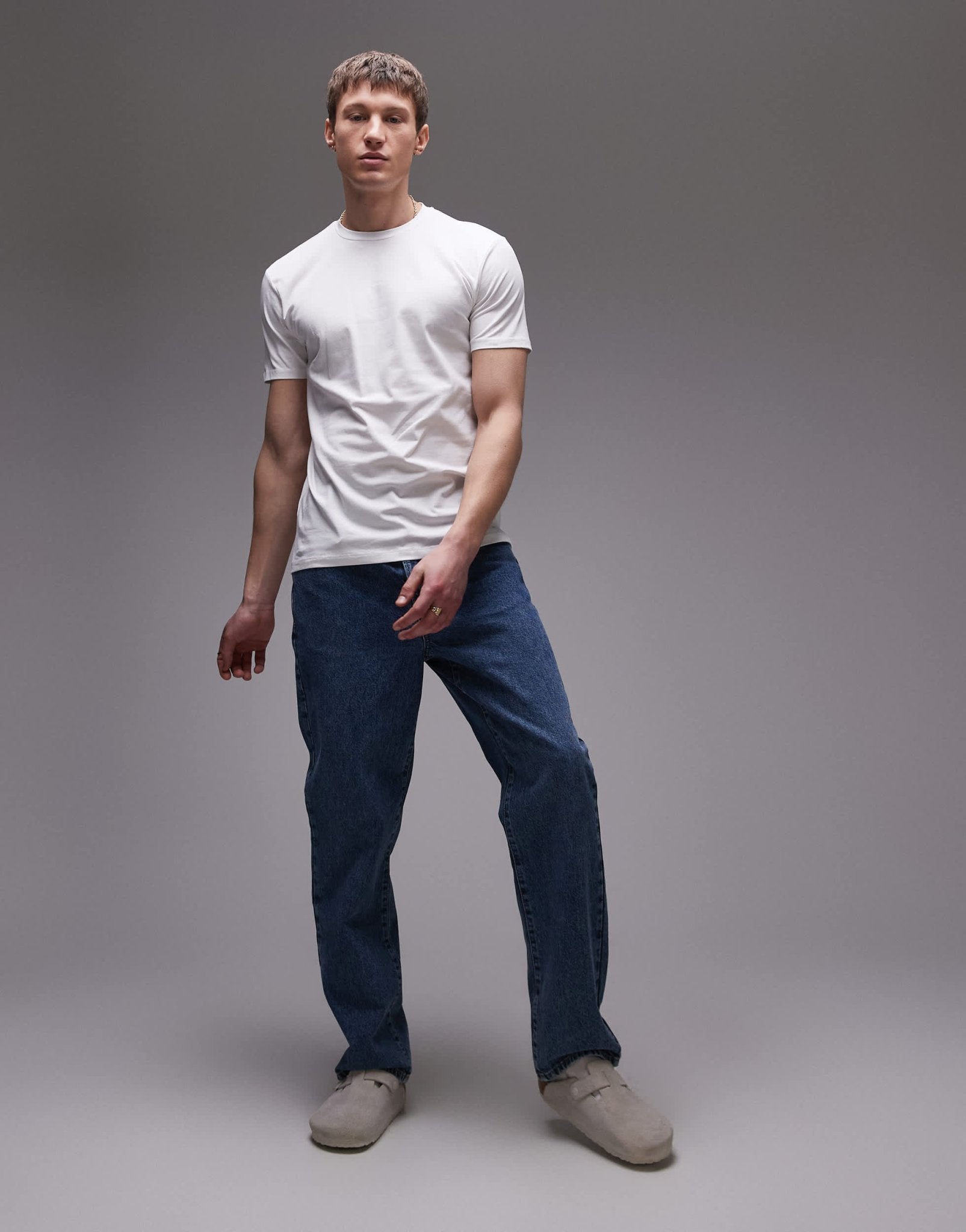 Mango muscle fit t-shirt in white - ASOS Sample Sale EU Store