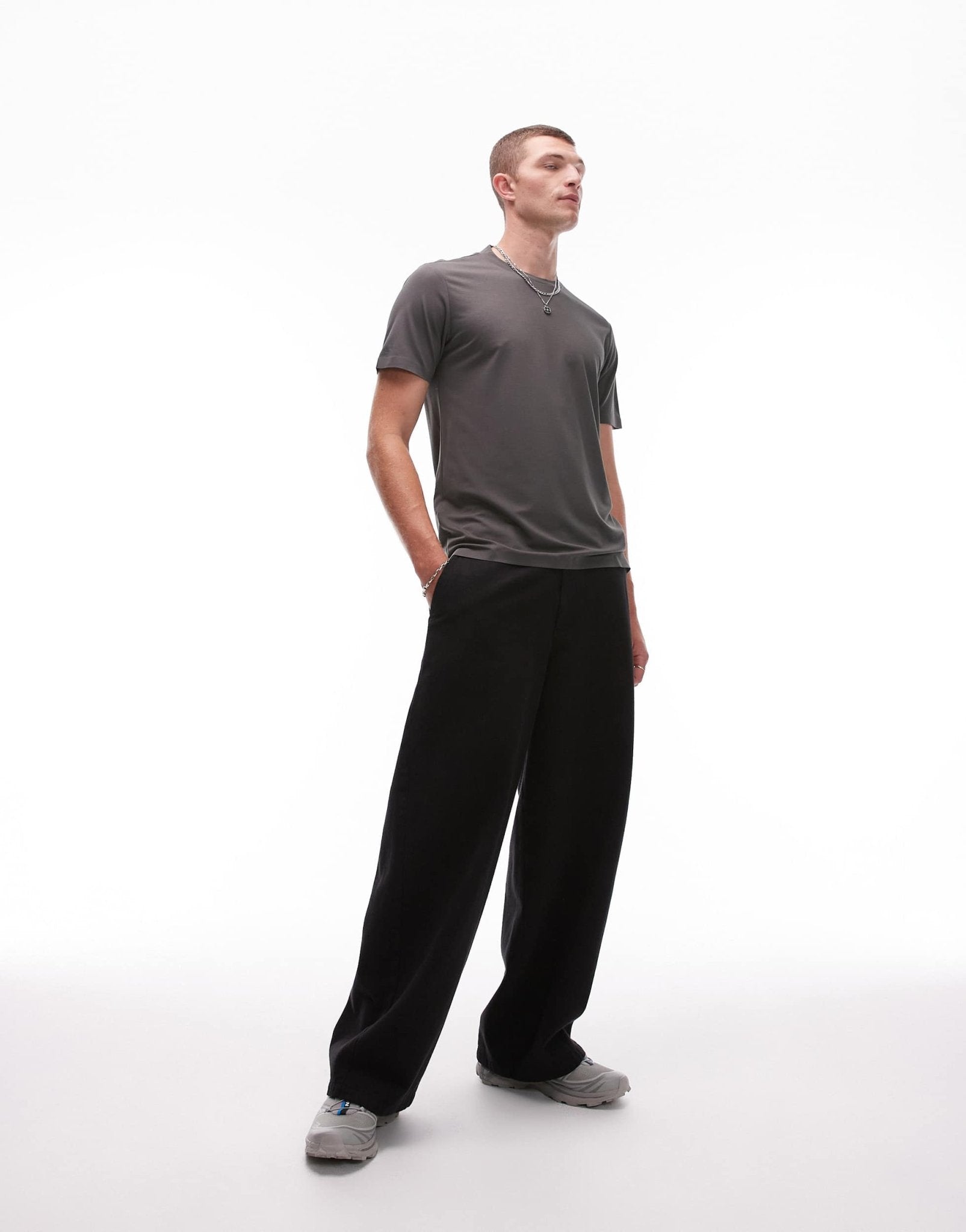 Mango performance breathable t-shirt in khaki - ASOS Sample Sale EU Store