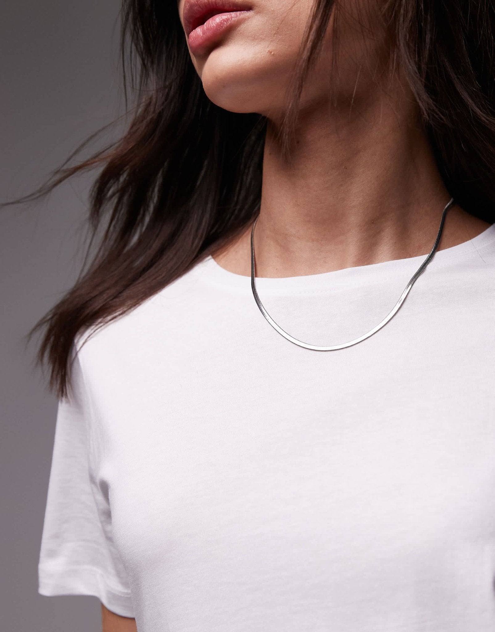 Mango round neck t-shirt in white - ASOS Sample Sale EU Store