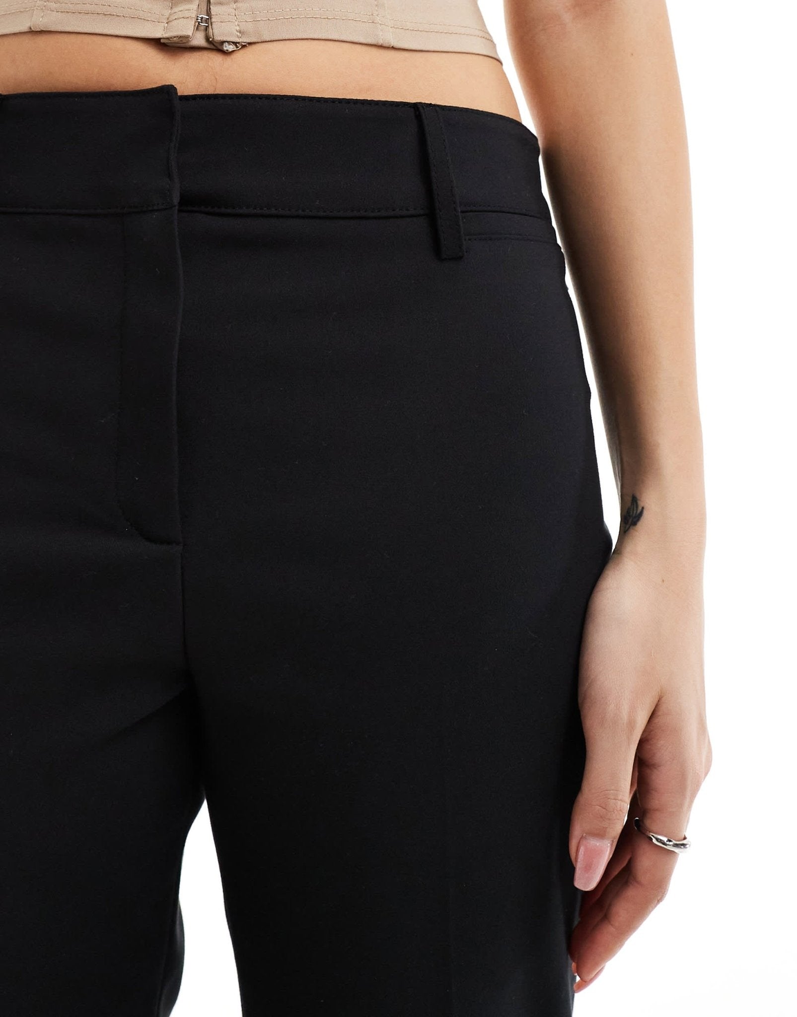 Mango slim longline tailored trousers in black - ASOS Sample Sale EU Store