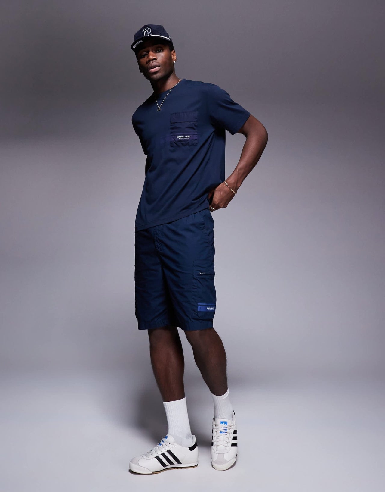 Marshall Artist logo seafield cargo shorts in navy - ASOS Sample Sale EU Store