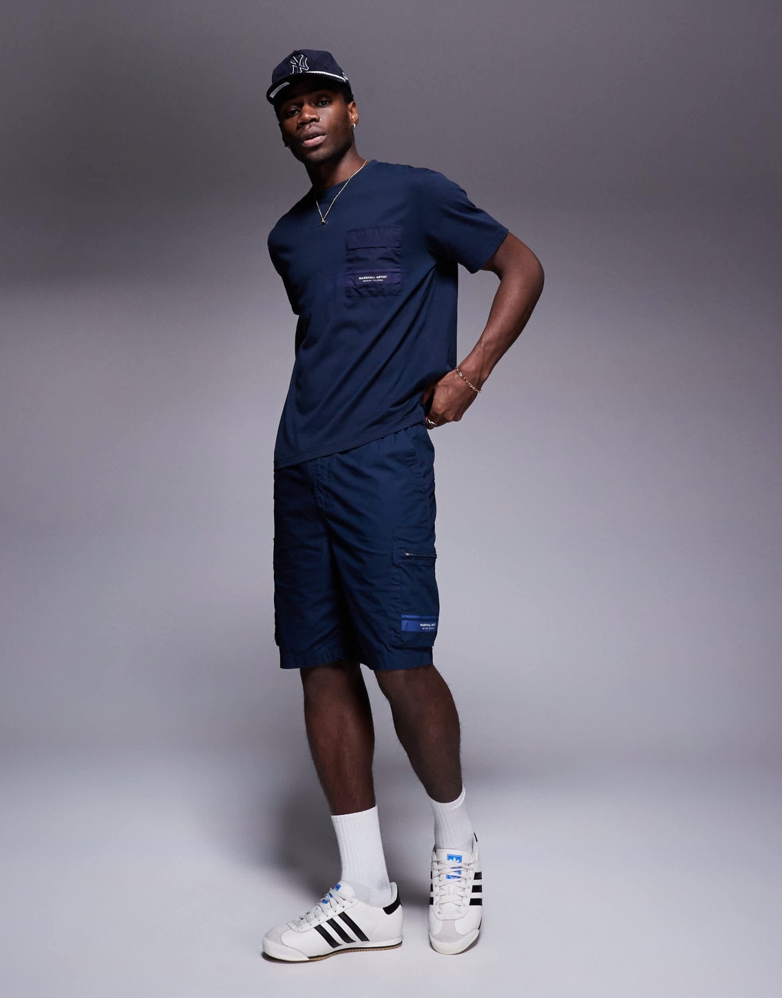 Marshall Artist logo seafield cargo shorts in navy - ASOS Sample Sale EU Store