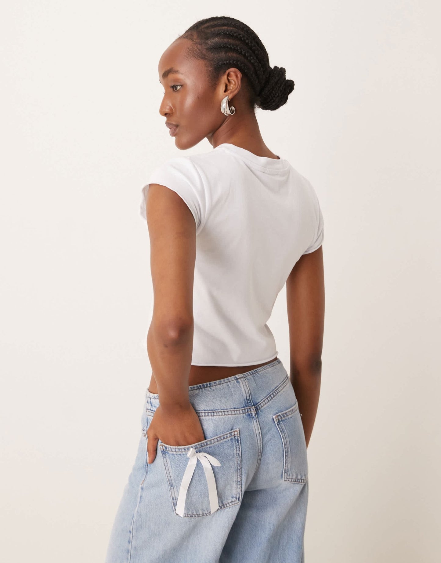 Miss Selfridge apple embroidered baby tee - ASOS Sample Sale EU Store