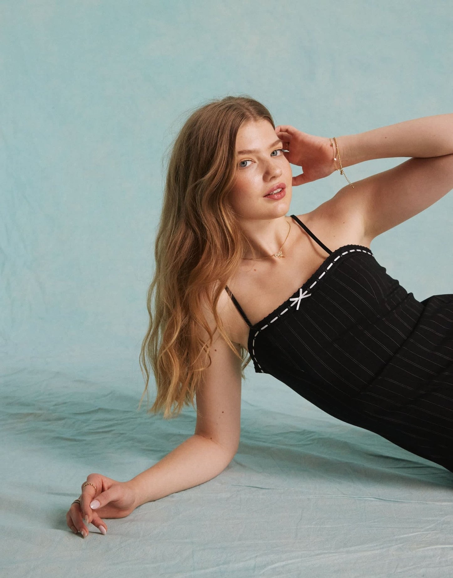 Miss Selfridge bow ribbon detail fitted mini dress in mono pinstripe - ASOS Sample Sale EU Store