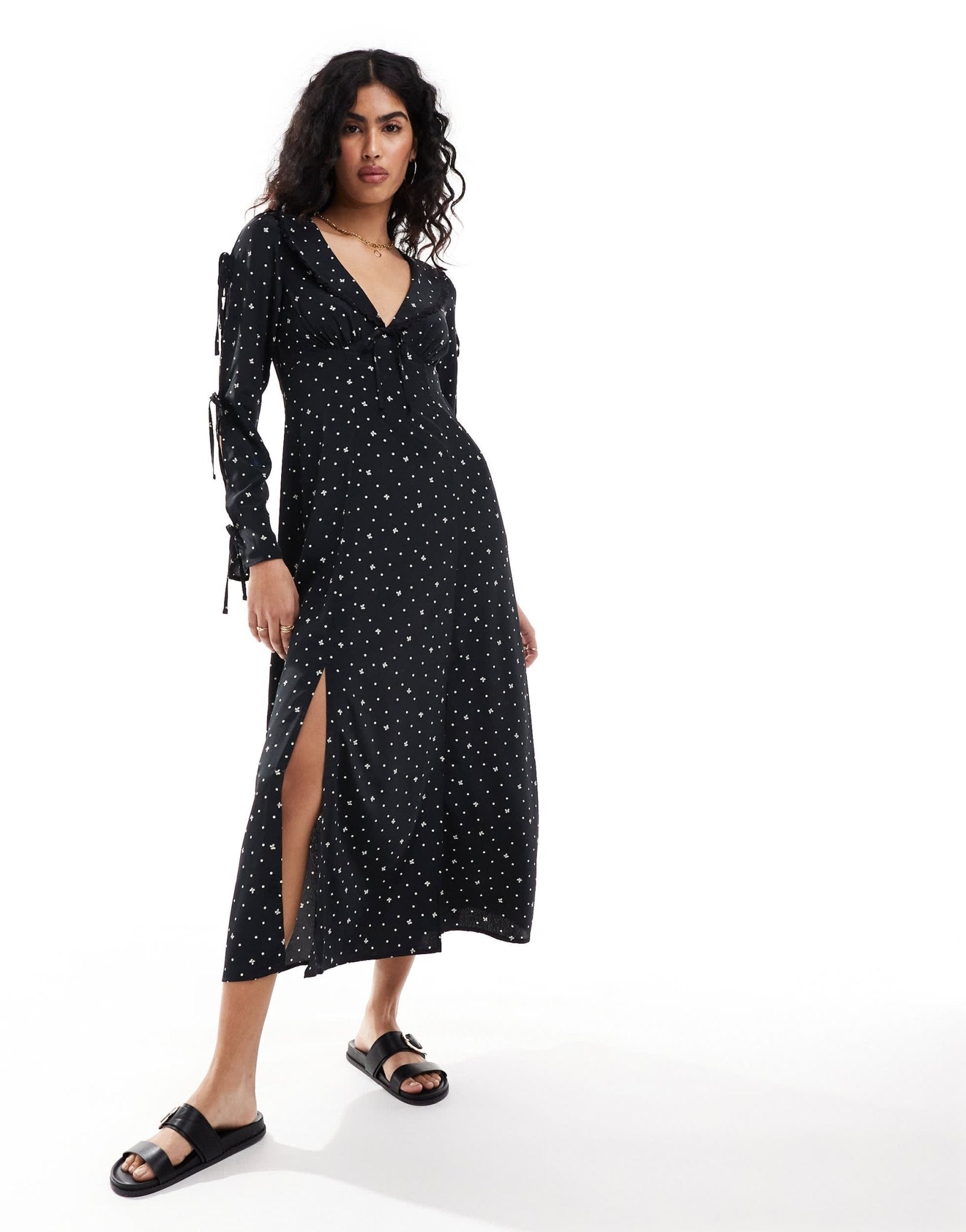 Miss Selfridge collar tie front bow sleeve maxi dress in polka dot bow print - ASOS Sample Sale EU Store