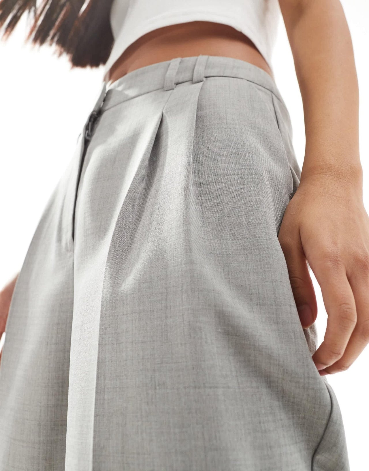 Miss Selfridge double pleat cigerette trouser in grey - ASOS Sample Sale EU Store
