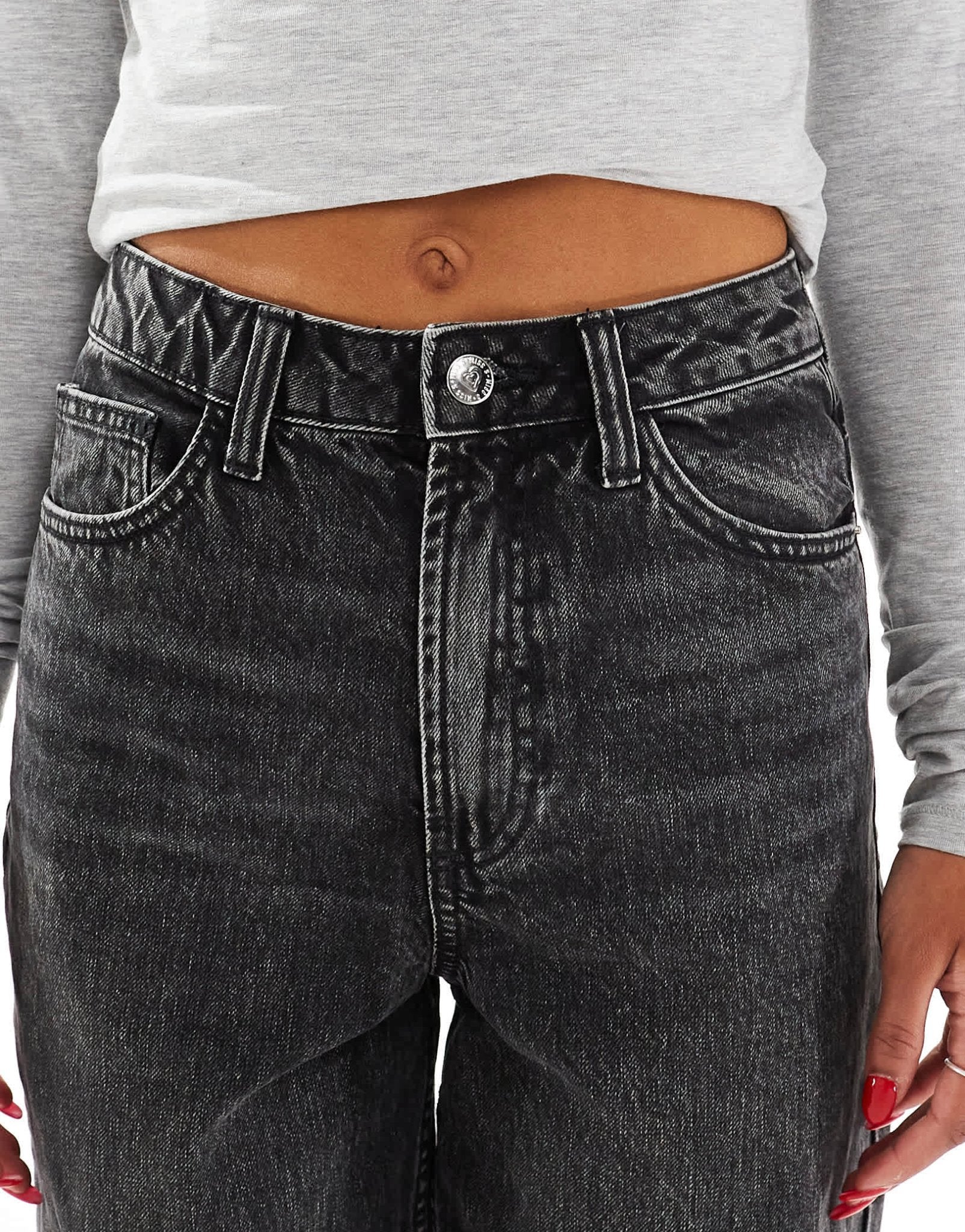 Miss Selfridge highwaist mom jean in black wash - ASOS Sample Sale EU Store