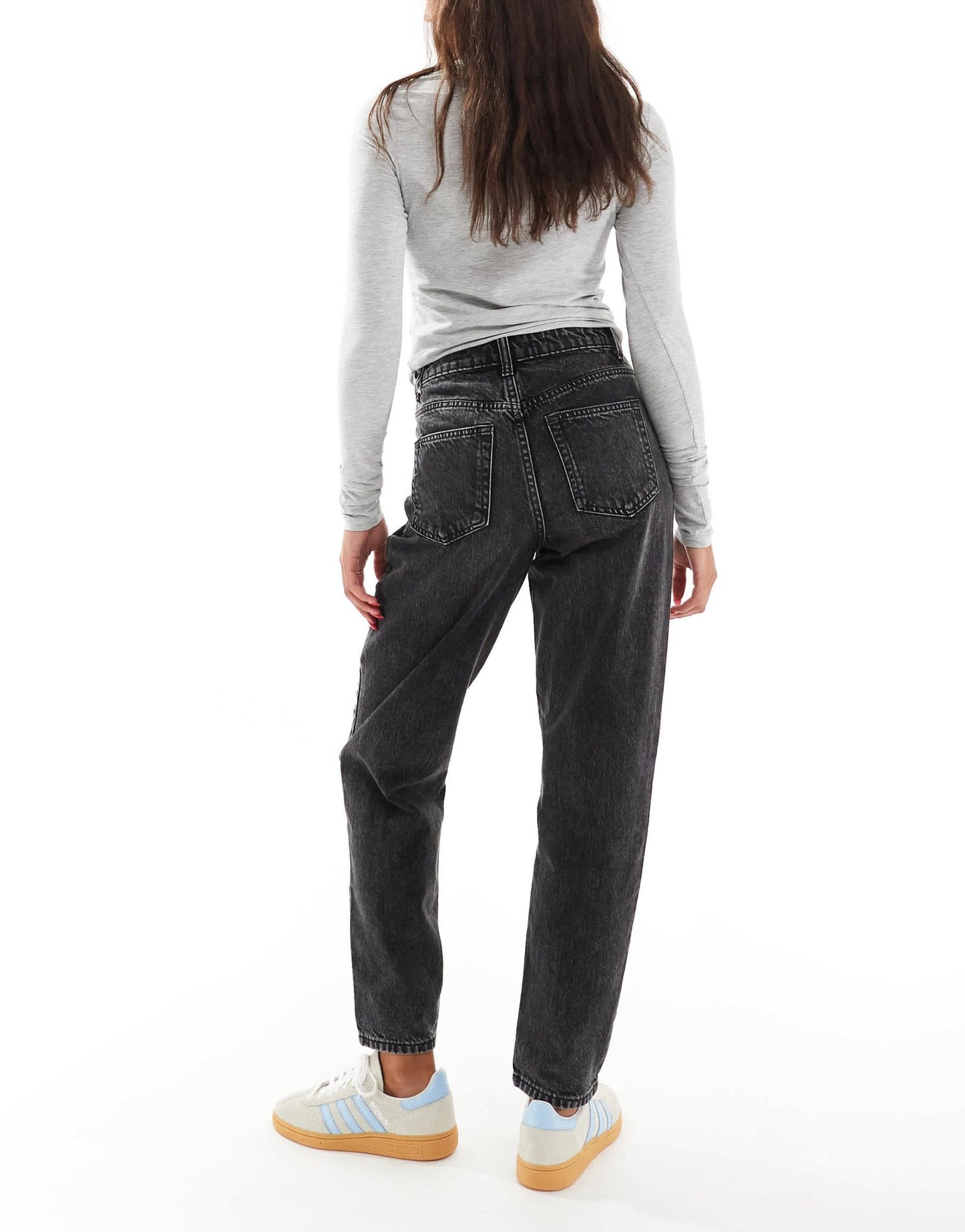 Miss Selfridge highwaist mom jean in black wash - ASOS Sample Sale EU Store
