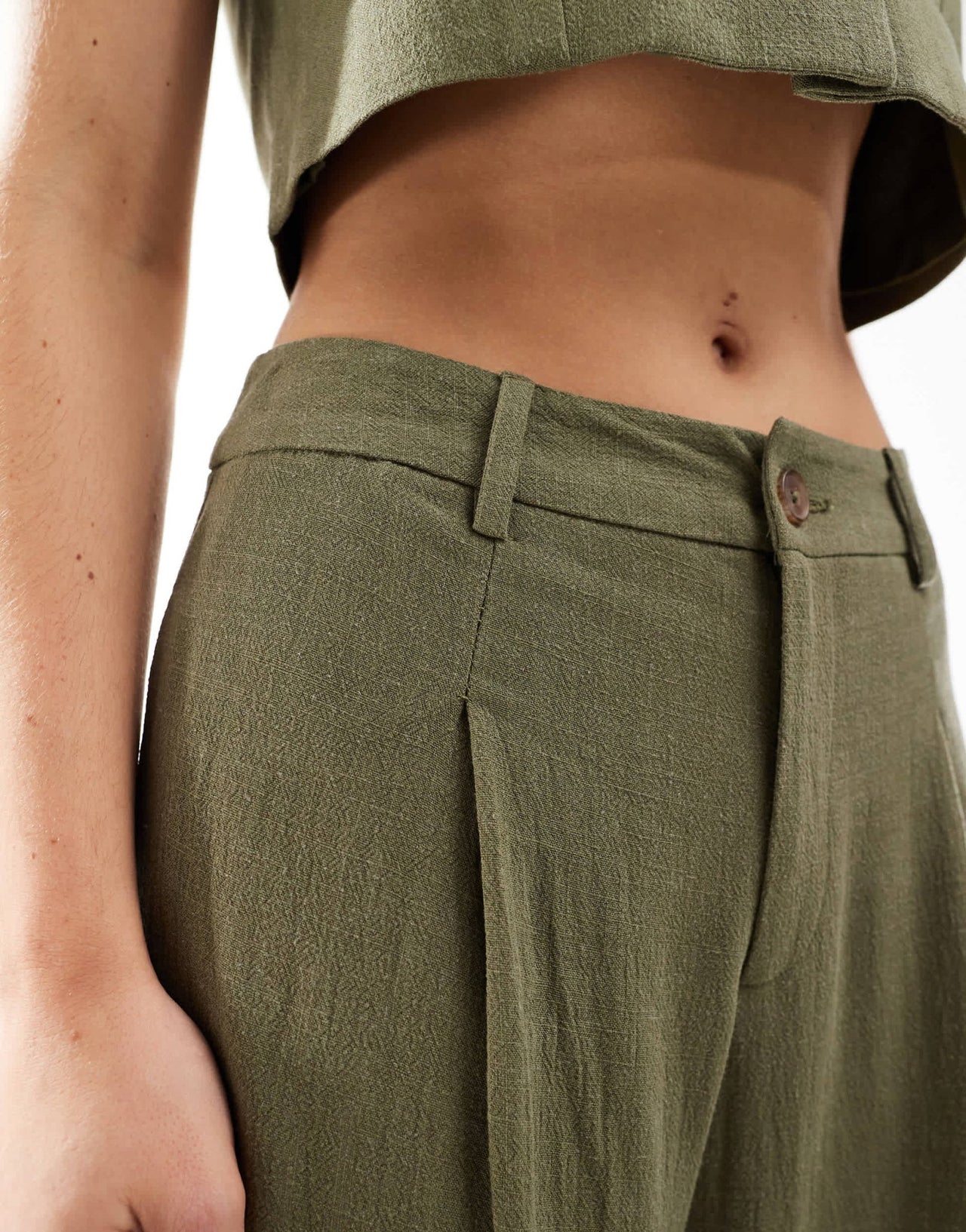 Miss Selfridge linen blend tailored wide leg trouser in khaki - ASOS Sample Sale EU Store