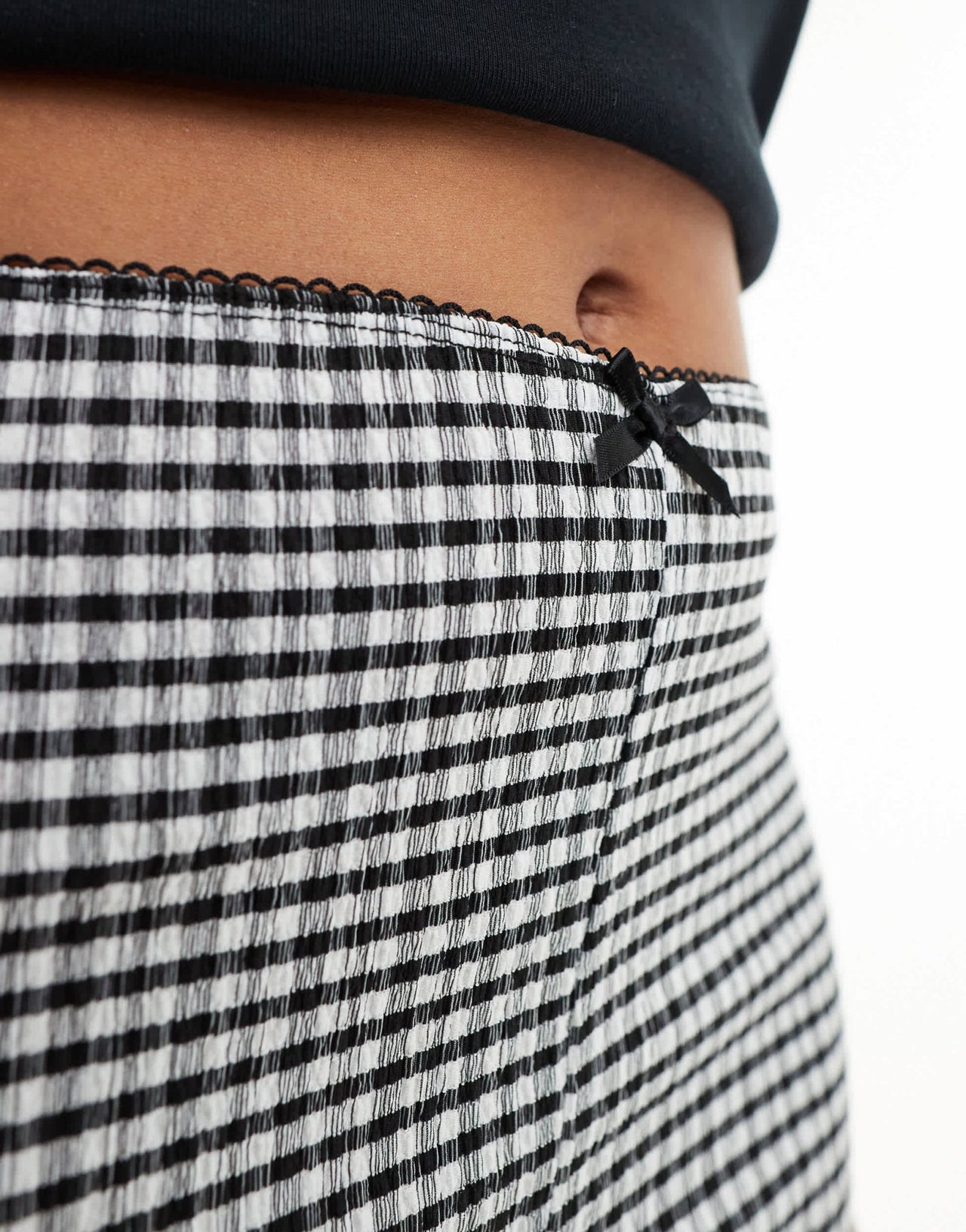 Miss Selfridge micro shorts in gingham - ASOS Sample Sale EU Store