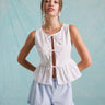 Top senza maniche Miss Selfridge in popeline con fiocco frontale bianco