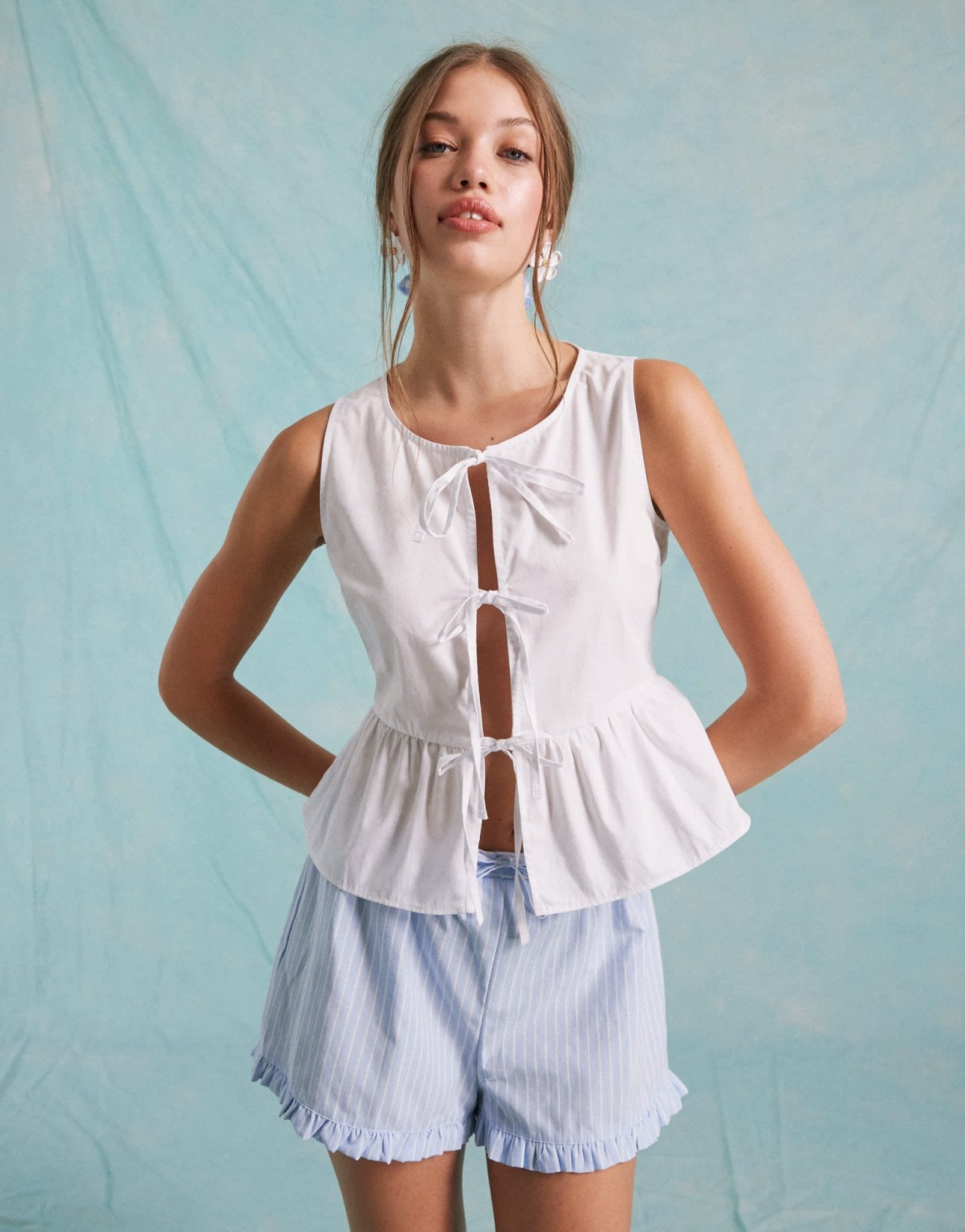 Miss Selfridge poplin tie front sleeveless top in white - ASOS Sample Sale EU Store