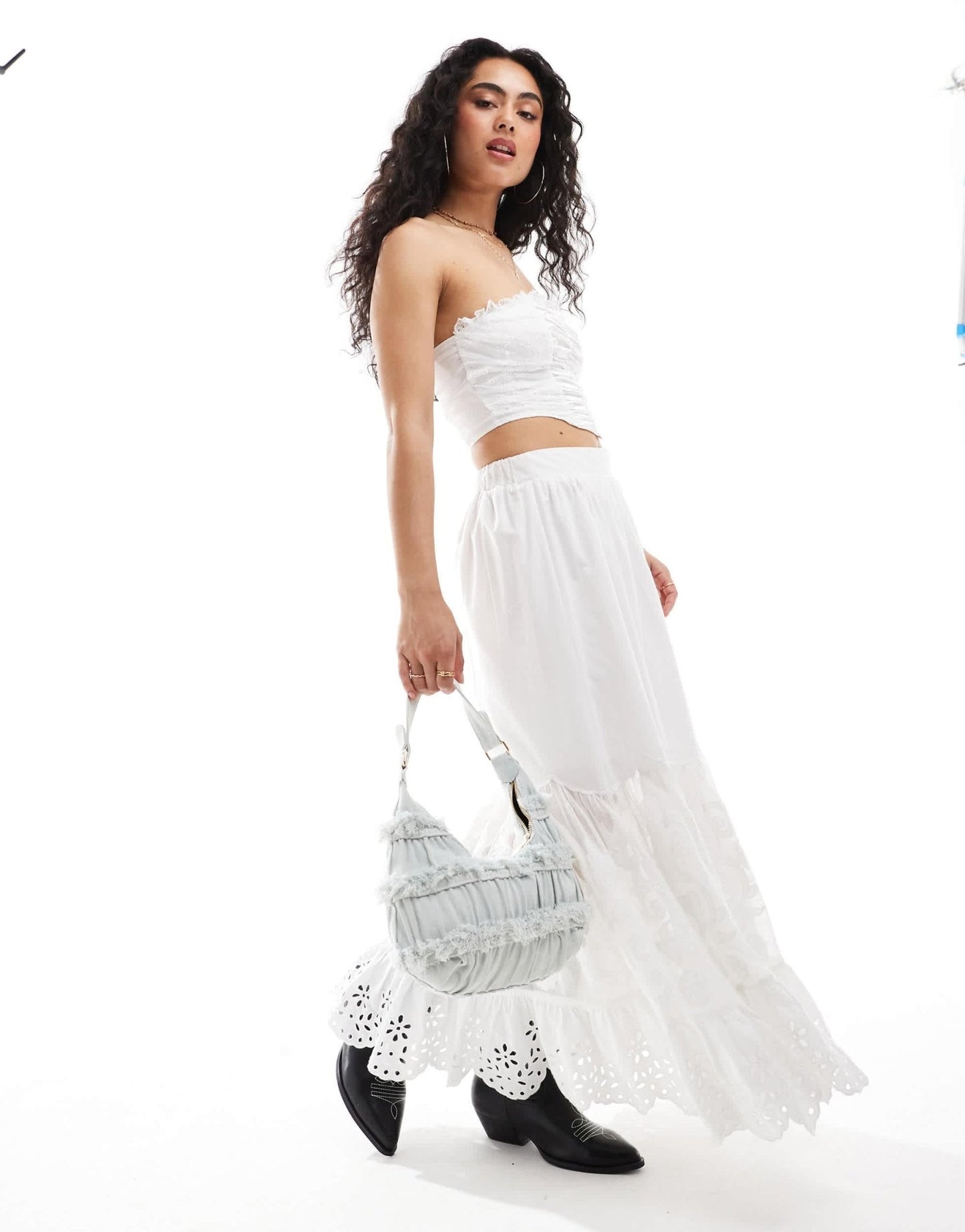 Miss Selfridge satin lace ruched bandeau top in cream - ASOS Sample Sale EU Store