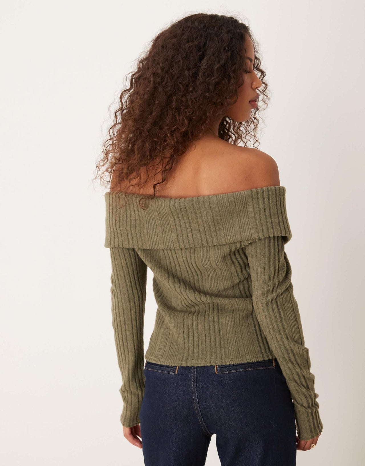 Miss Selfridge soft brushed rib bardot cardigan in khaki - ASOS Sample Sale EU Store