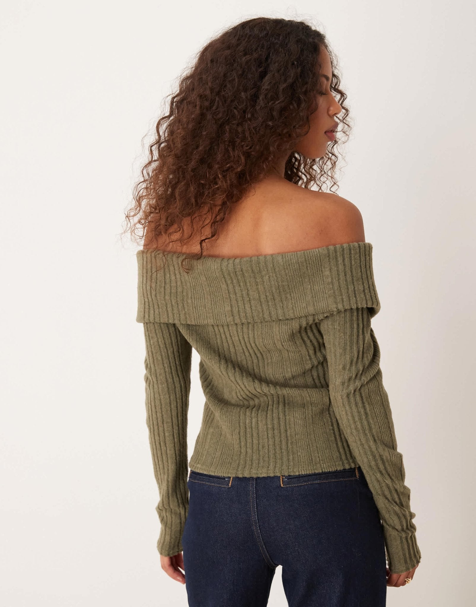 Miss Selfridge soft brushed rib bardot cardigan in khaki - ASOS Sample Sale EU Store