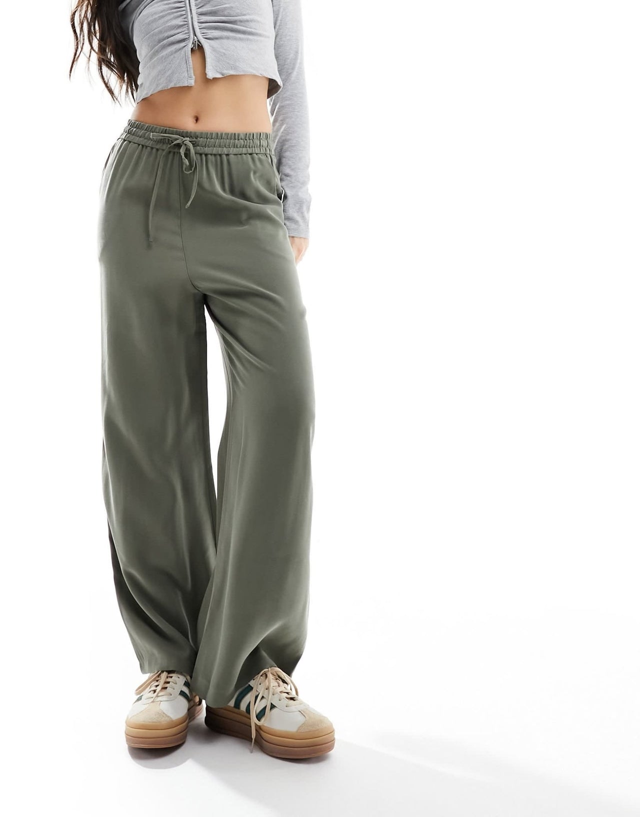 Miss Selfridge soft touch pull on wide leg trouser in khaki - ASOS Sample Sale EU Store