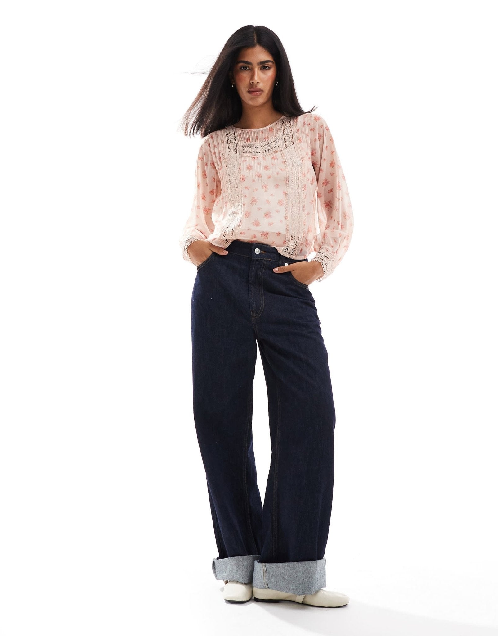 Miss Selfridge trimmed up blouse in ditsy print - ASOS Sample Sale EU Store