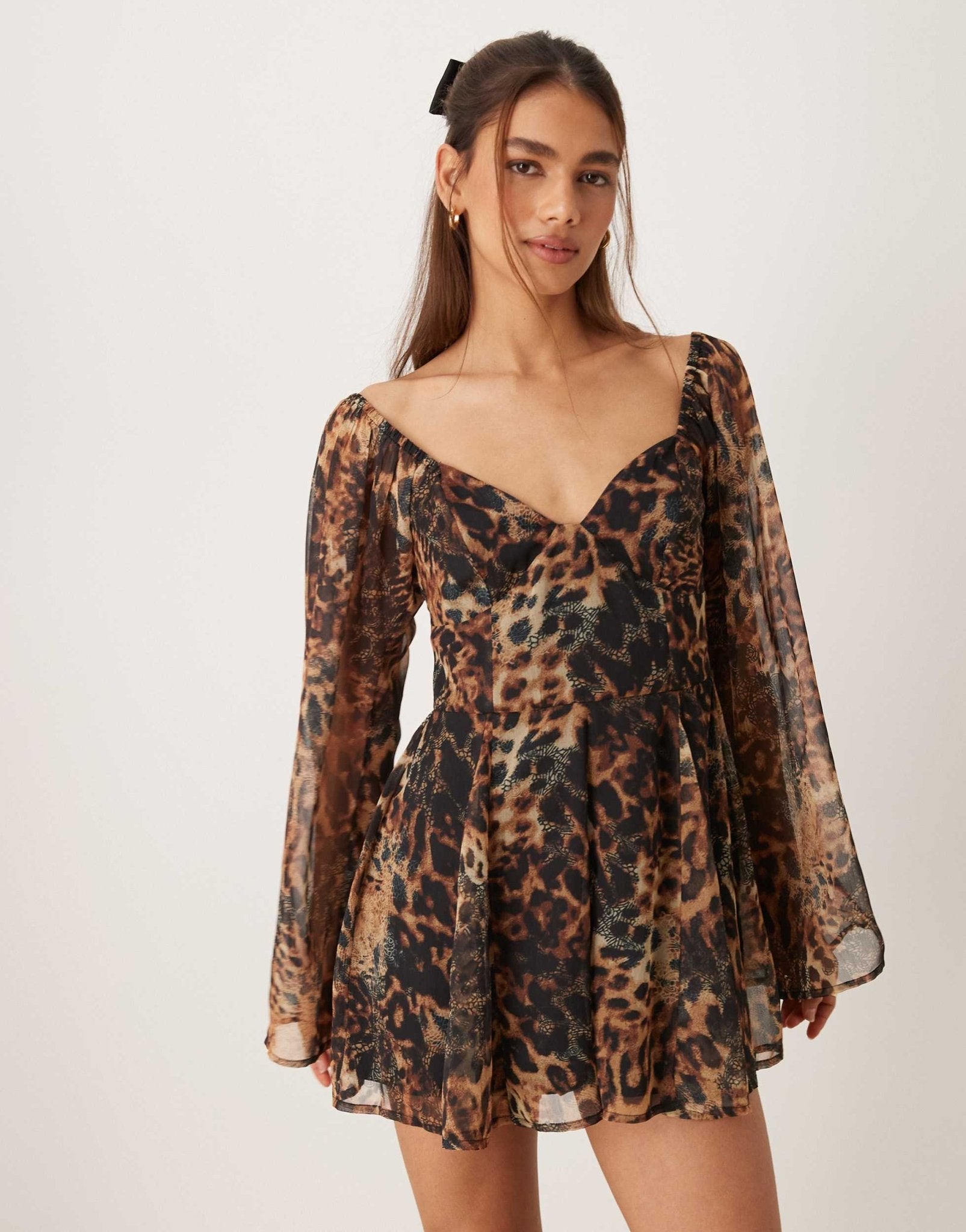 Miss Selfridge western long sleeve playsuit in leopard print - ASOS Sample Sale EU Store