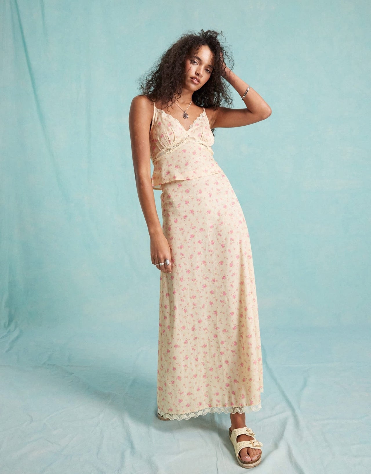 Miss Selfridge western satin lace trim maxi skirt in ditsy - ASOS Sample Sale EU Store