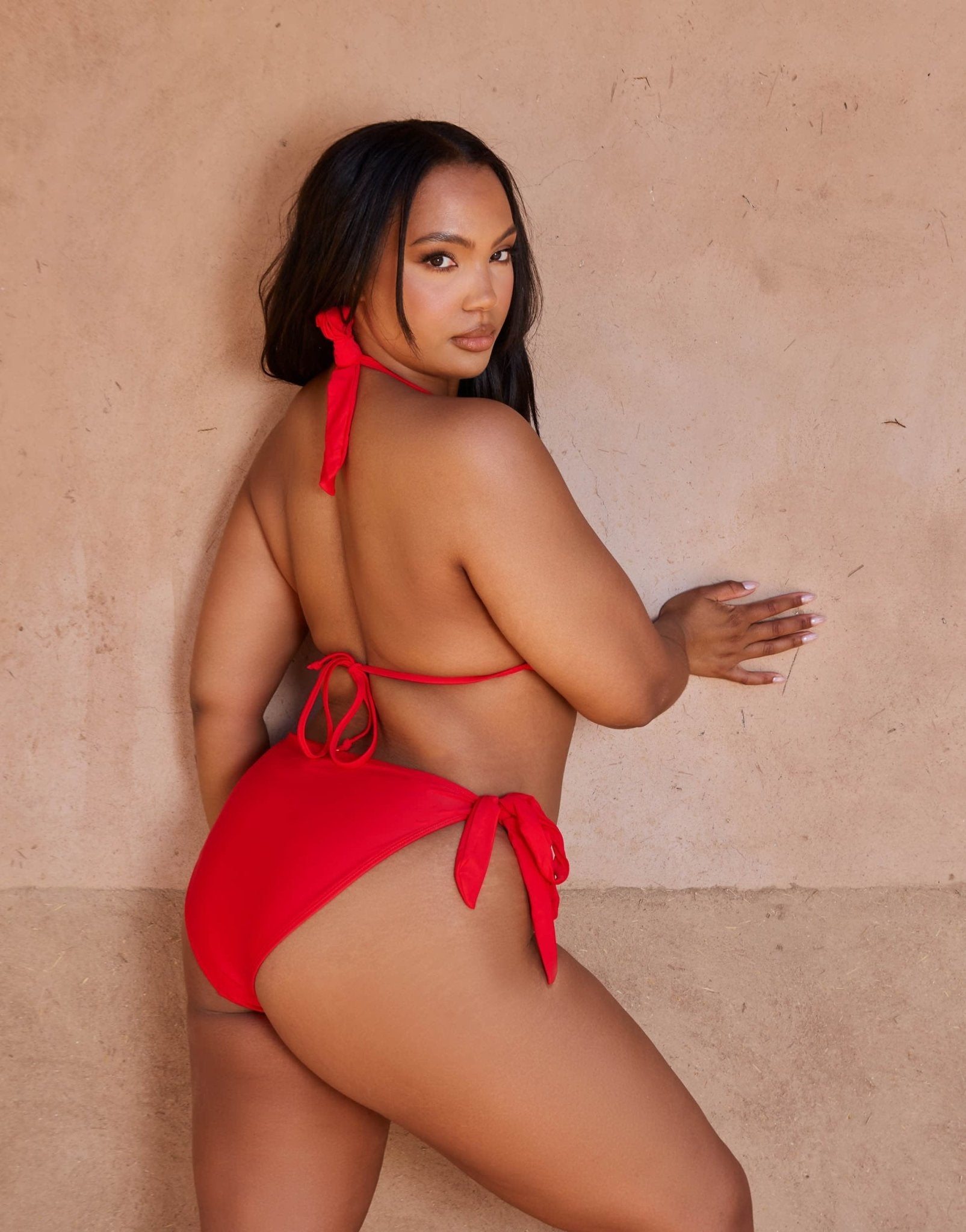 Moda Minx Curve X Bernadette Afia Amour tie side bikini bottom in red - ASOS Sample Sale EU Store