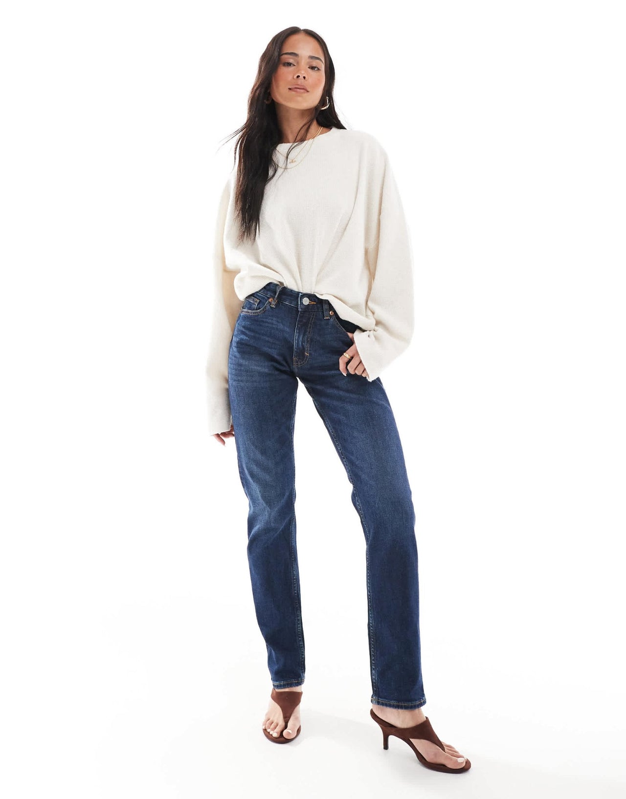 Monki Ako mid waist slim fit jeans in ocean blue - ASOS Sample Sale EU Store
