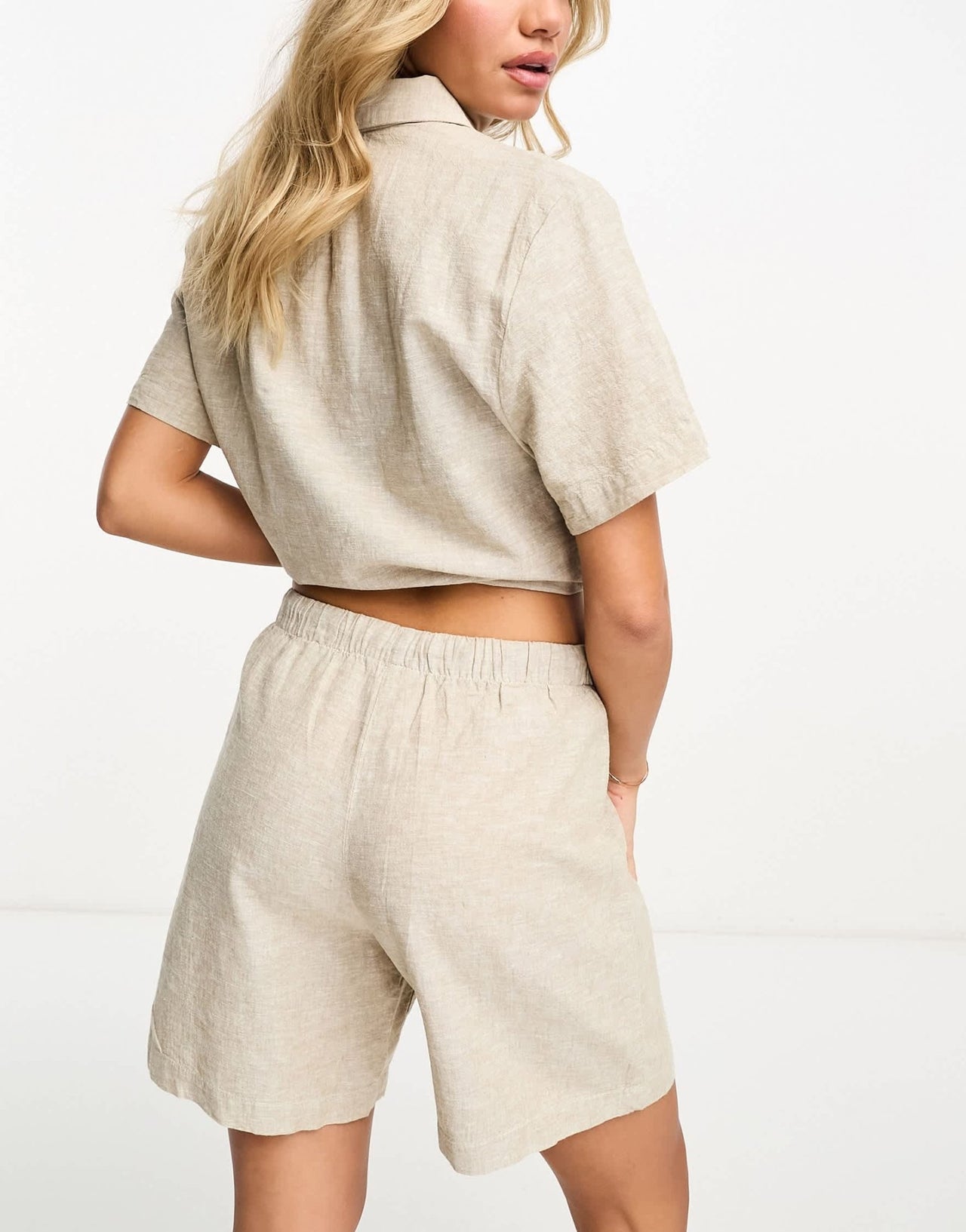 Monki co - ord linen drawstring shorts in beige - ASOS Sample Sale EU Store