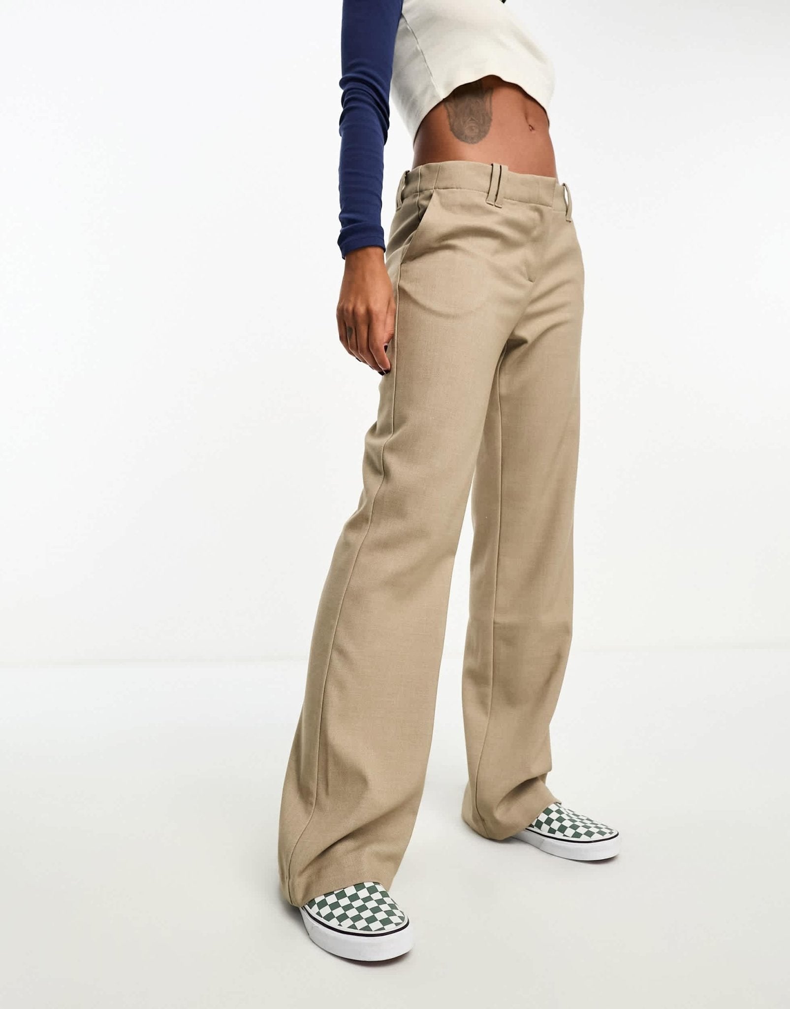 Monki low rise straight leg trousers in taupe melange - ASOS Sample Sale EU Store