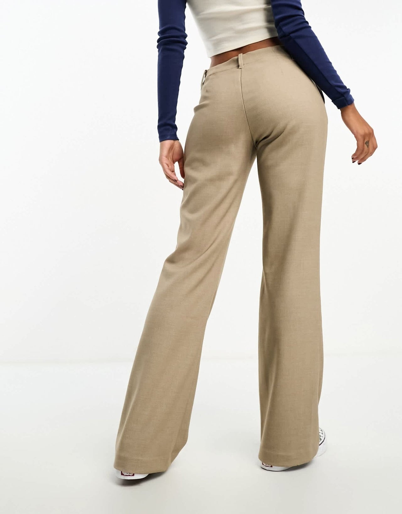 Monki low rise straight leg trousers in taupe melange - ASOS Sample Sale EU Store
