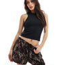 Shorts en satin Monki à imprimé léopard exclusifs ASOS