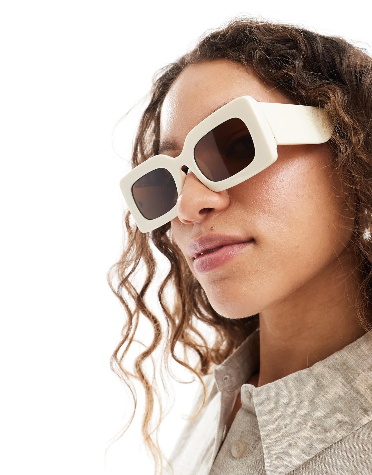 Monki small rectangle chunky frame sunglasses in beige ombre - ASOS Sample Sale EU Store